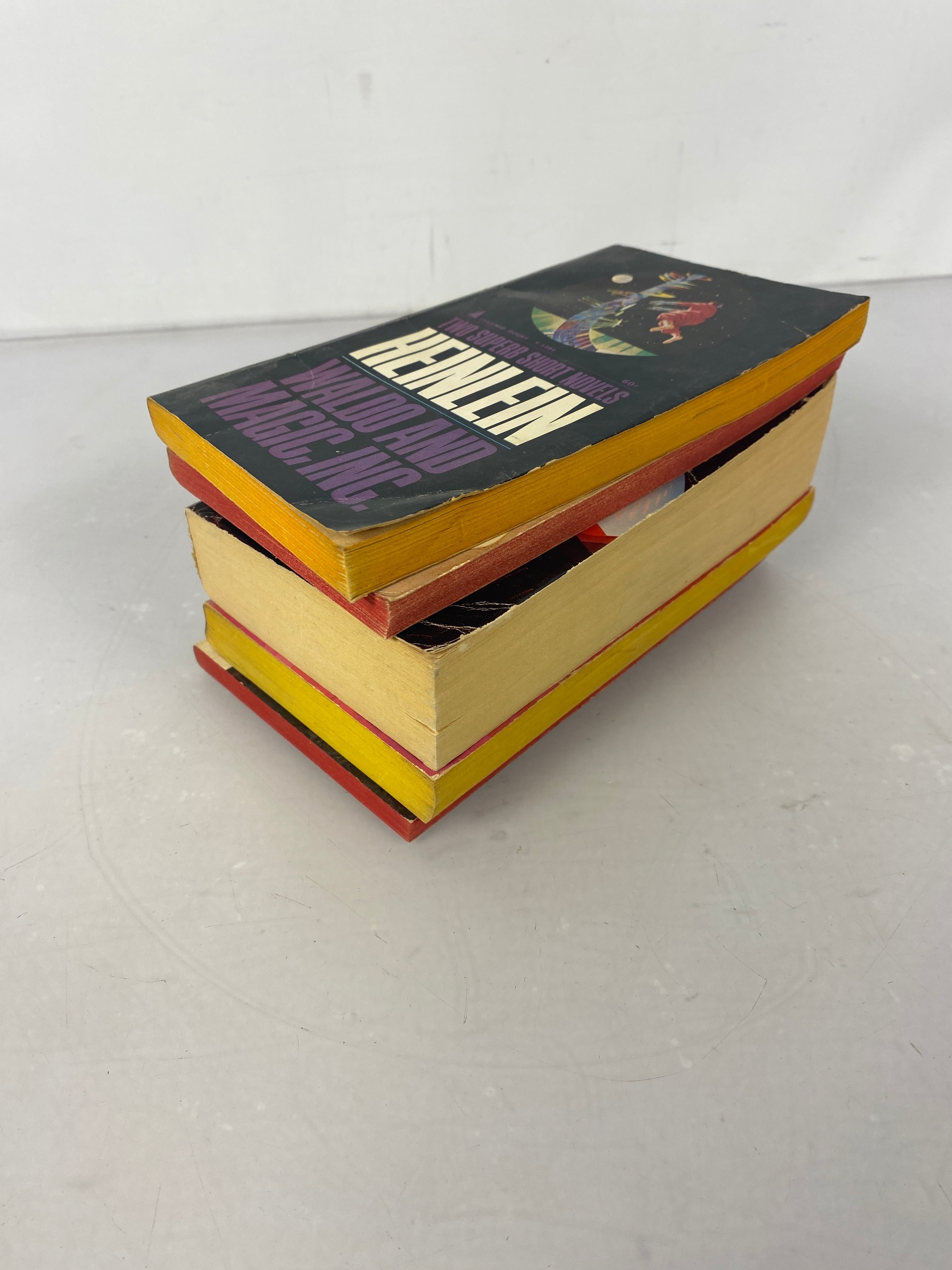 Lot of 5 Vintage Science Fiction paperbacks Robert Heinlein  1949-1982