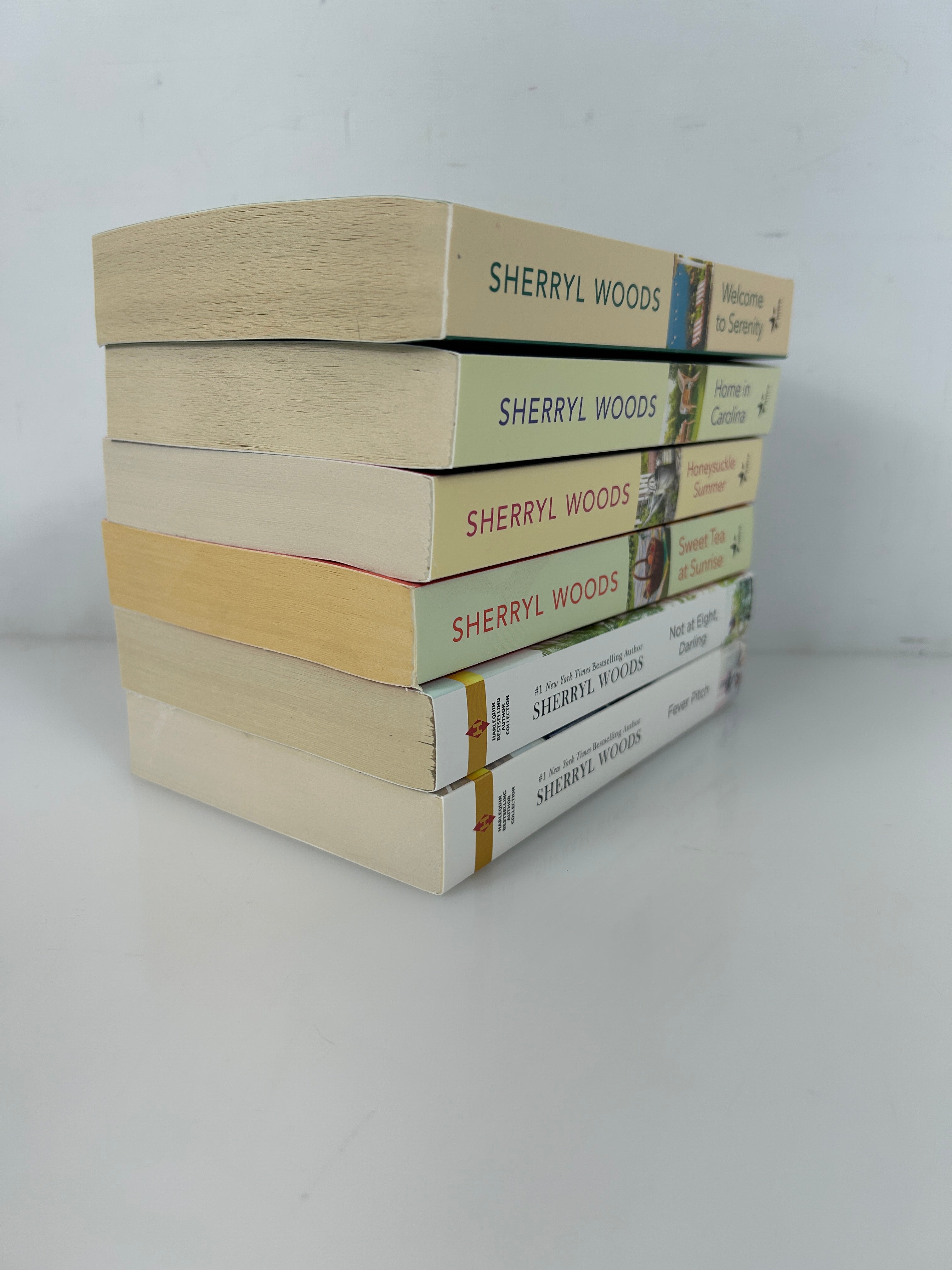 Lot of 6 Romance: 4-Sweet Magnolias & 2 Bonus Story 2-in-1s by Sherryl Woods PB