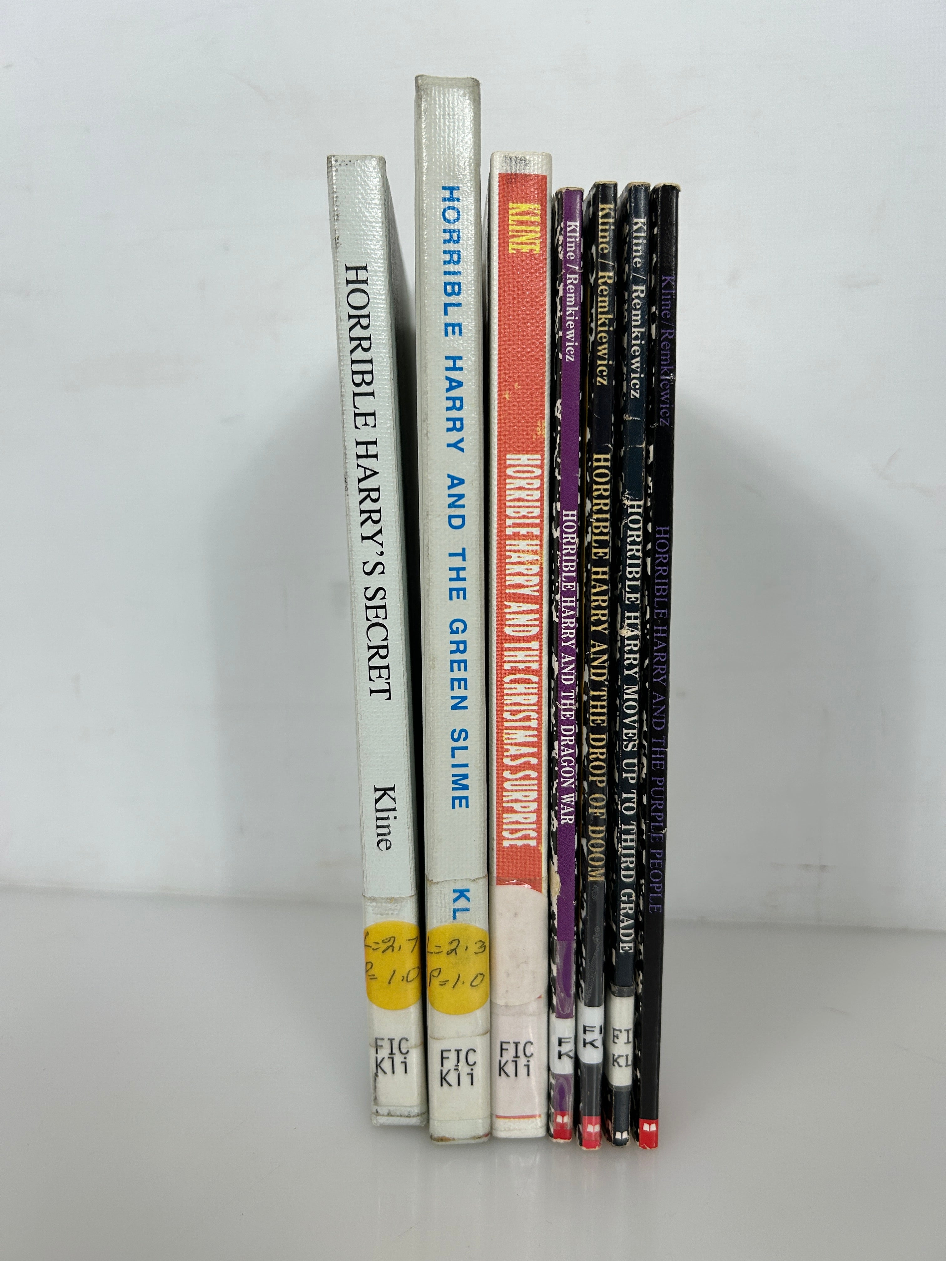 Lot of 7 Horrible Harry Short Kids' Chapter Books 3 HC 4 PB Ex-Lib