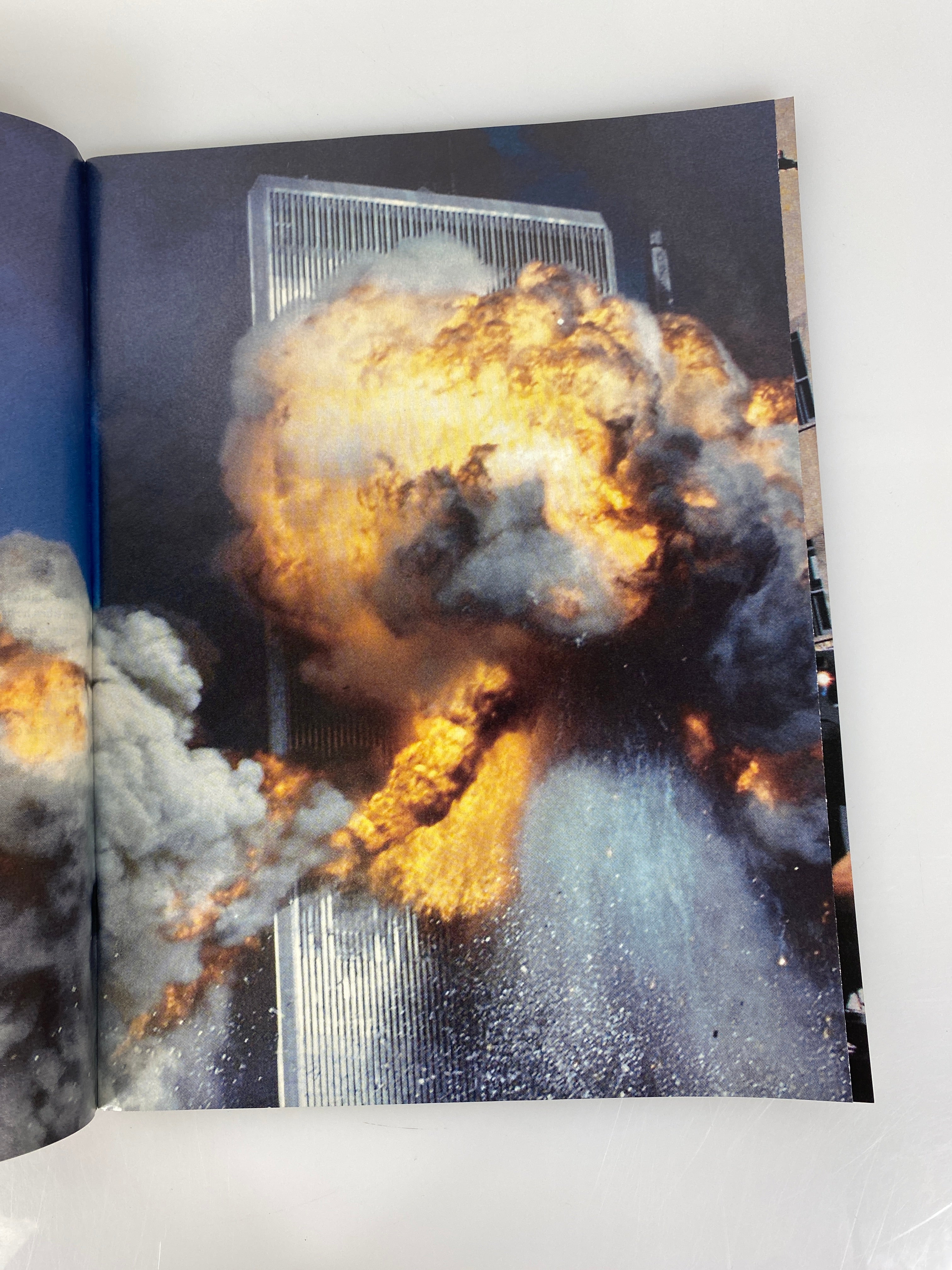 Lot of 7 Time, Life, Newsweek, People September 11 coverage 2001-2011