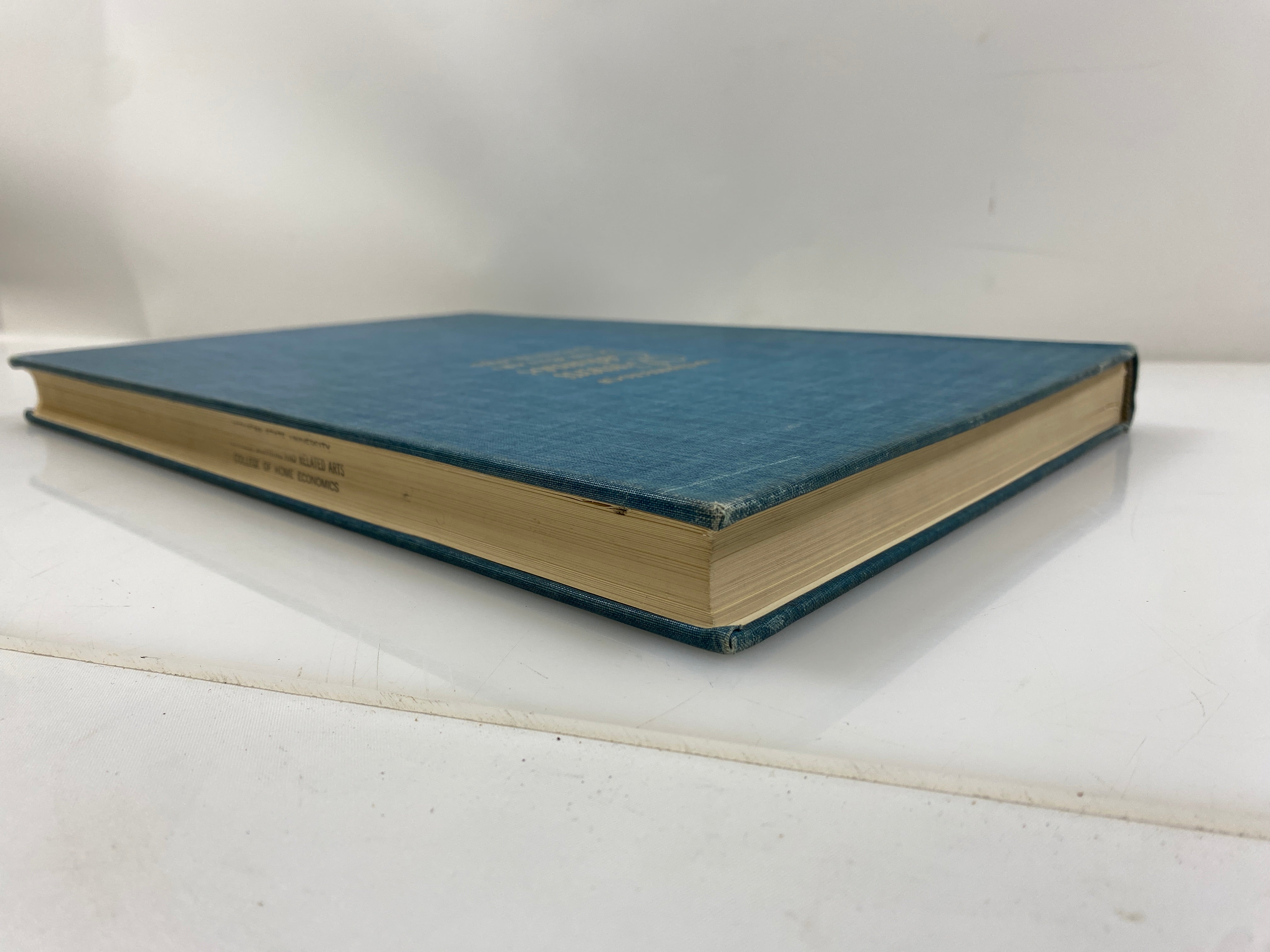 Masterpieces of Women's Costumes 18th-19th Centuries Aline Bernstein 1st ED HC