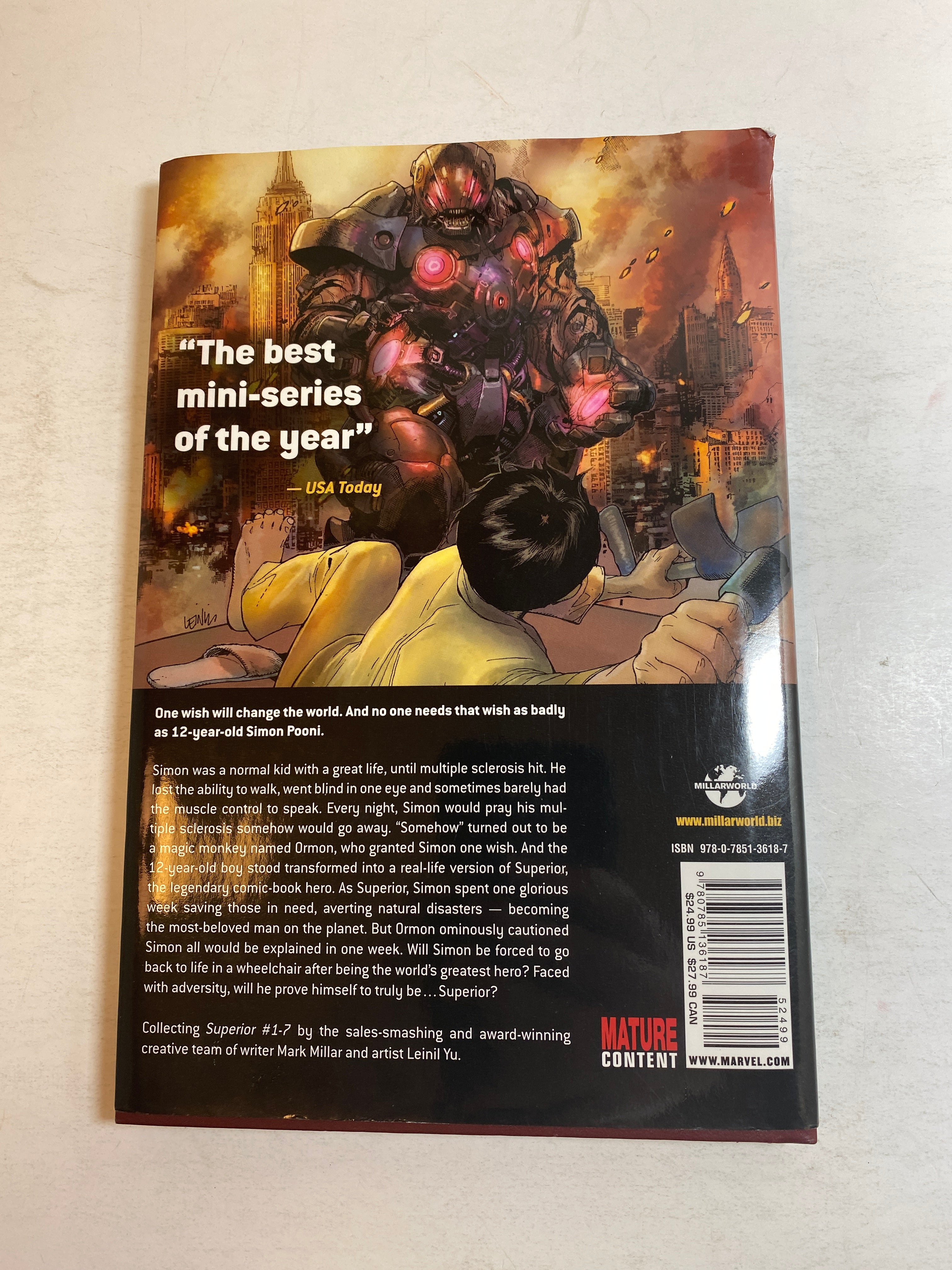 Millar & Leinil Yu Superior HCDJ Marvel 2012