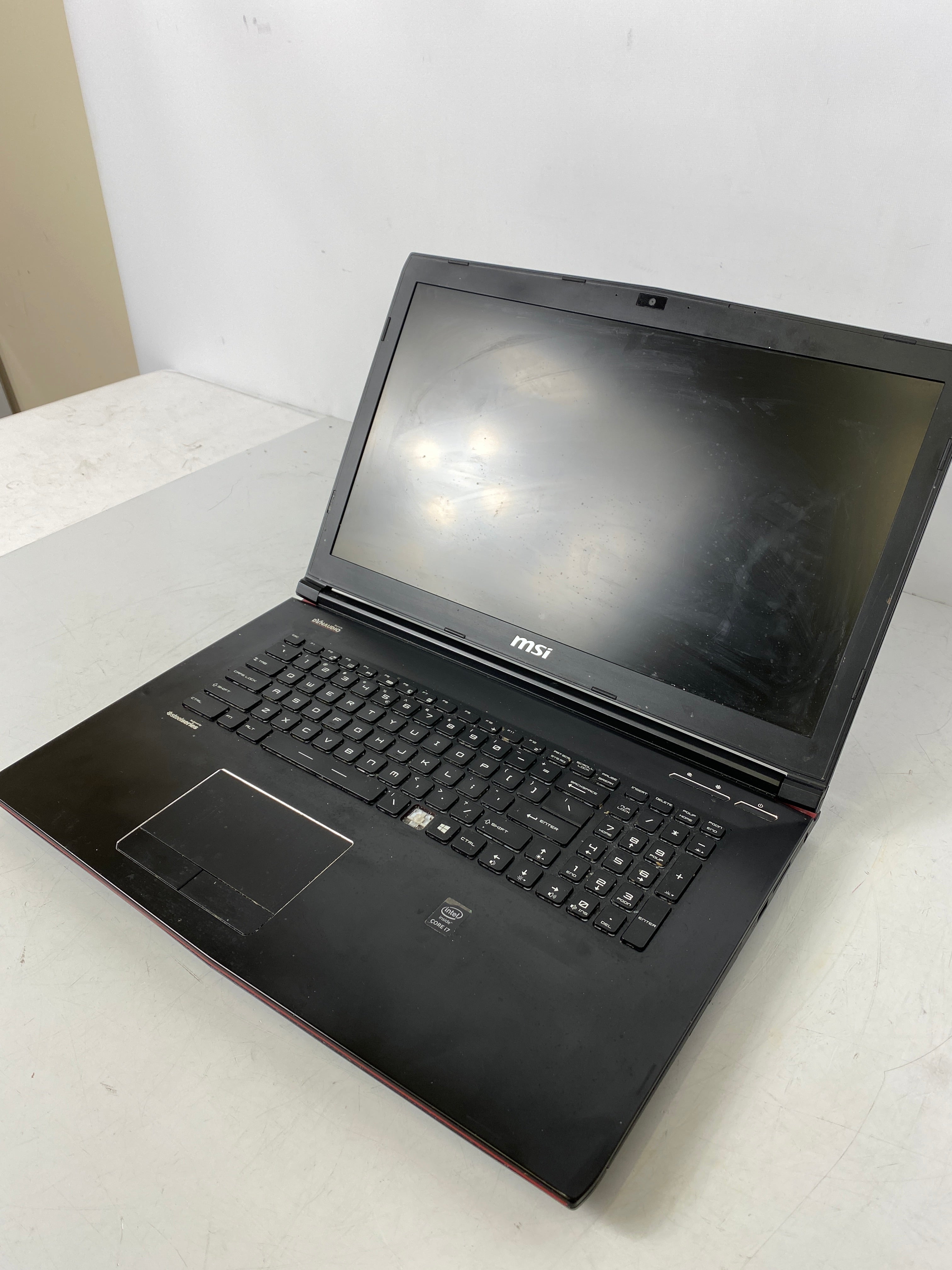 MSI GE72 2QD Apache Pro Gaming Laptop *No HDD*