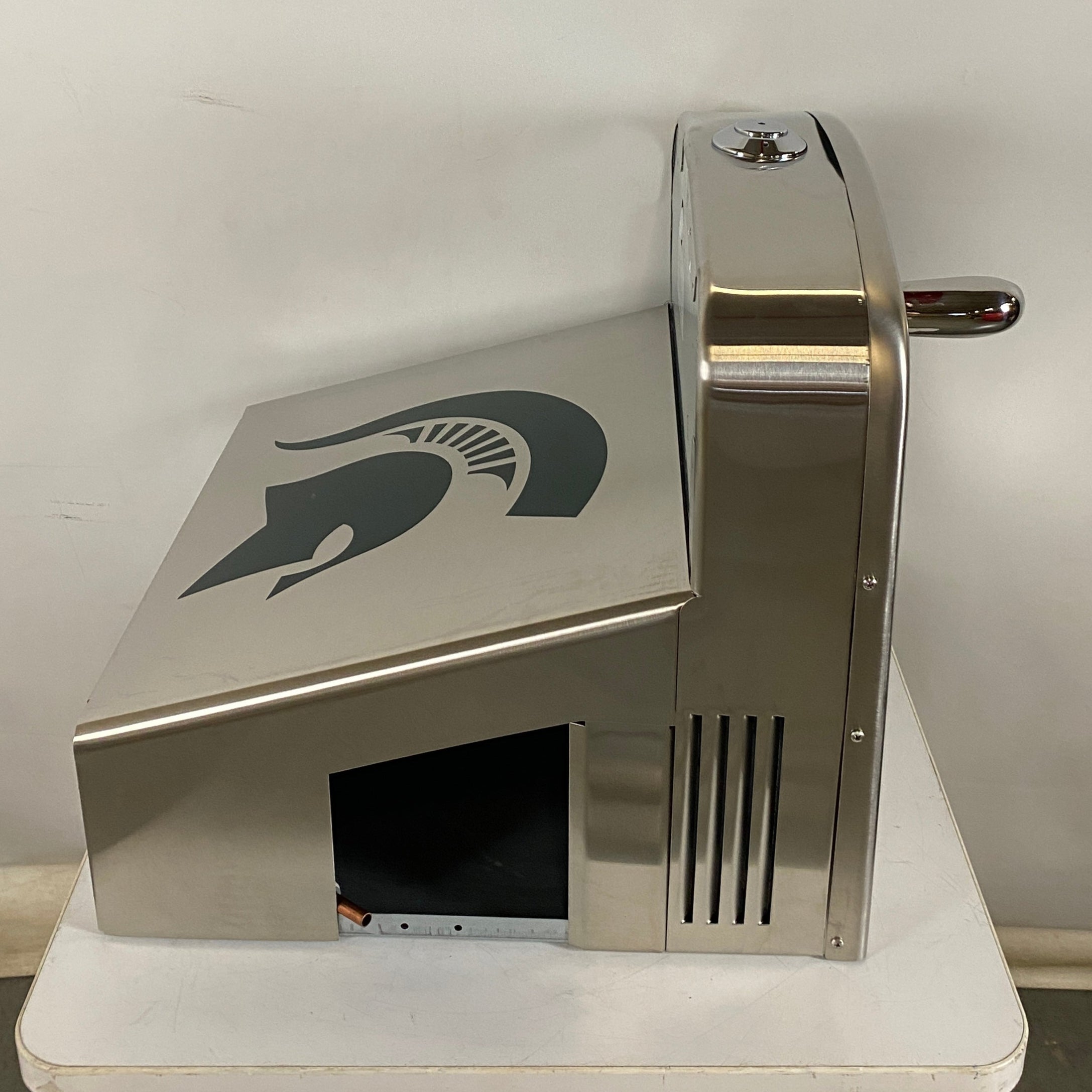 Murdock #7012-313-000 Spartan Helmet Design Wall Mounted Water Fountain