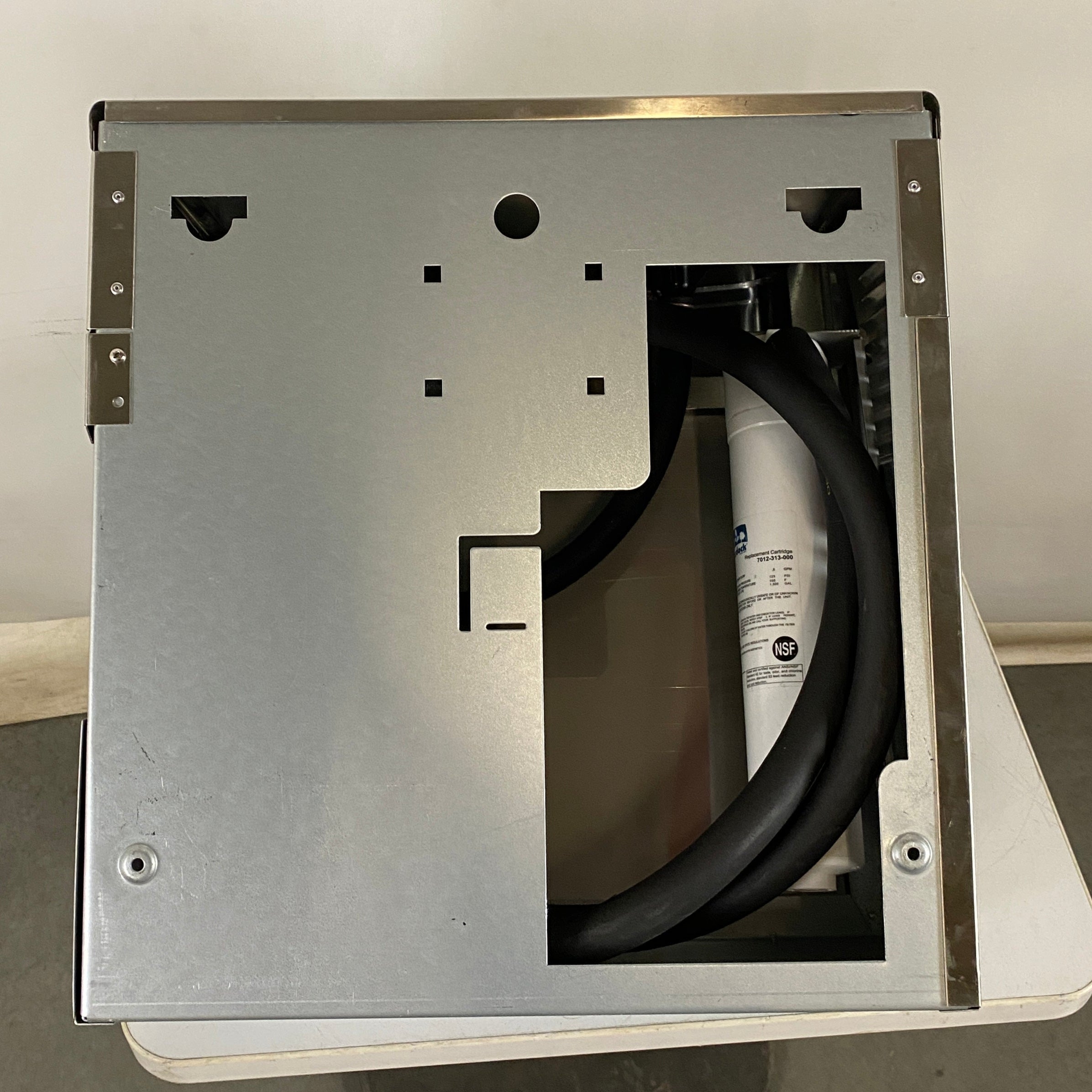 Murdock #7012-313-000 Spartan Helmet Design Wall Mounted Water Fountain