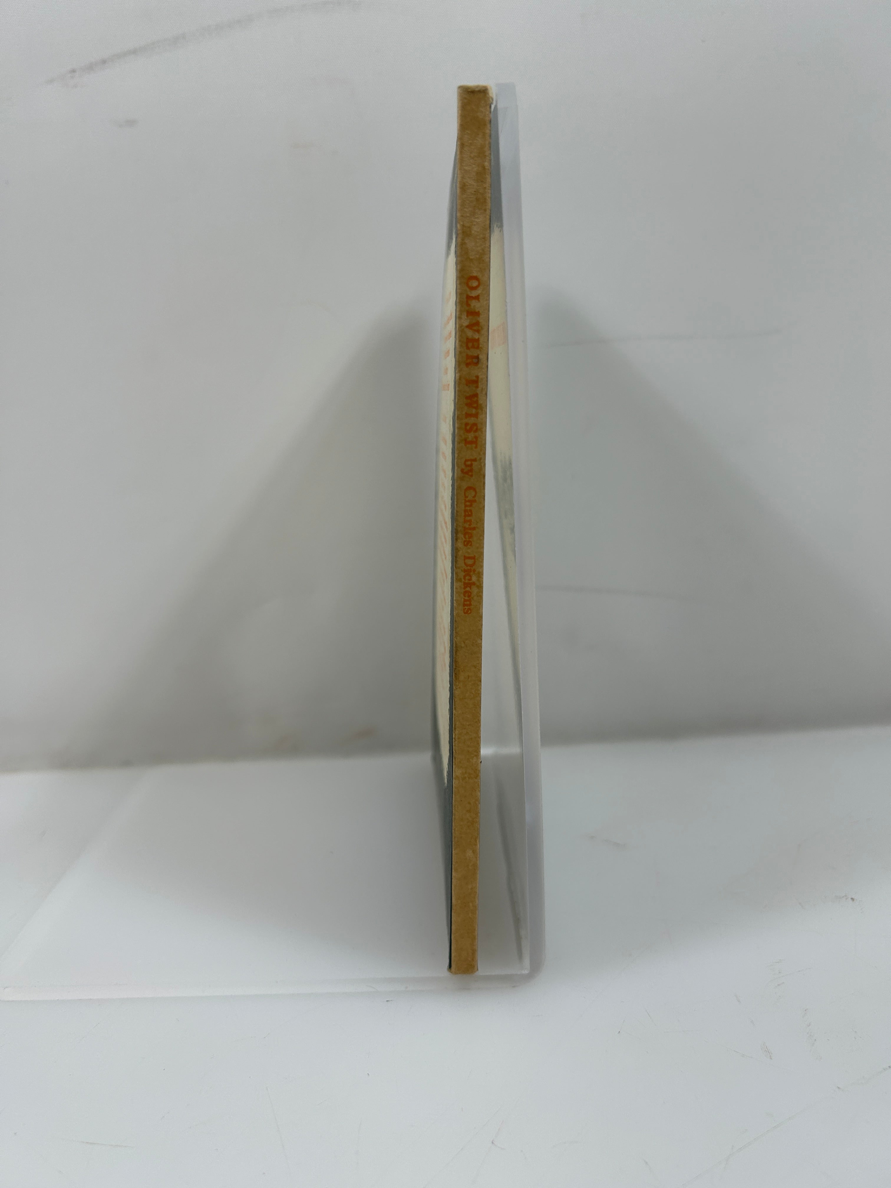 Oliver Twist by Charles Dickens Abridged Ill George Cruikshank Oxford University Press 1960