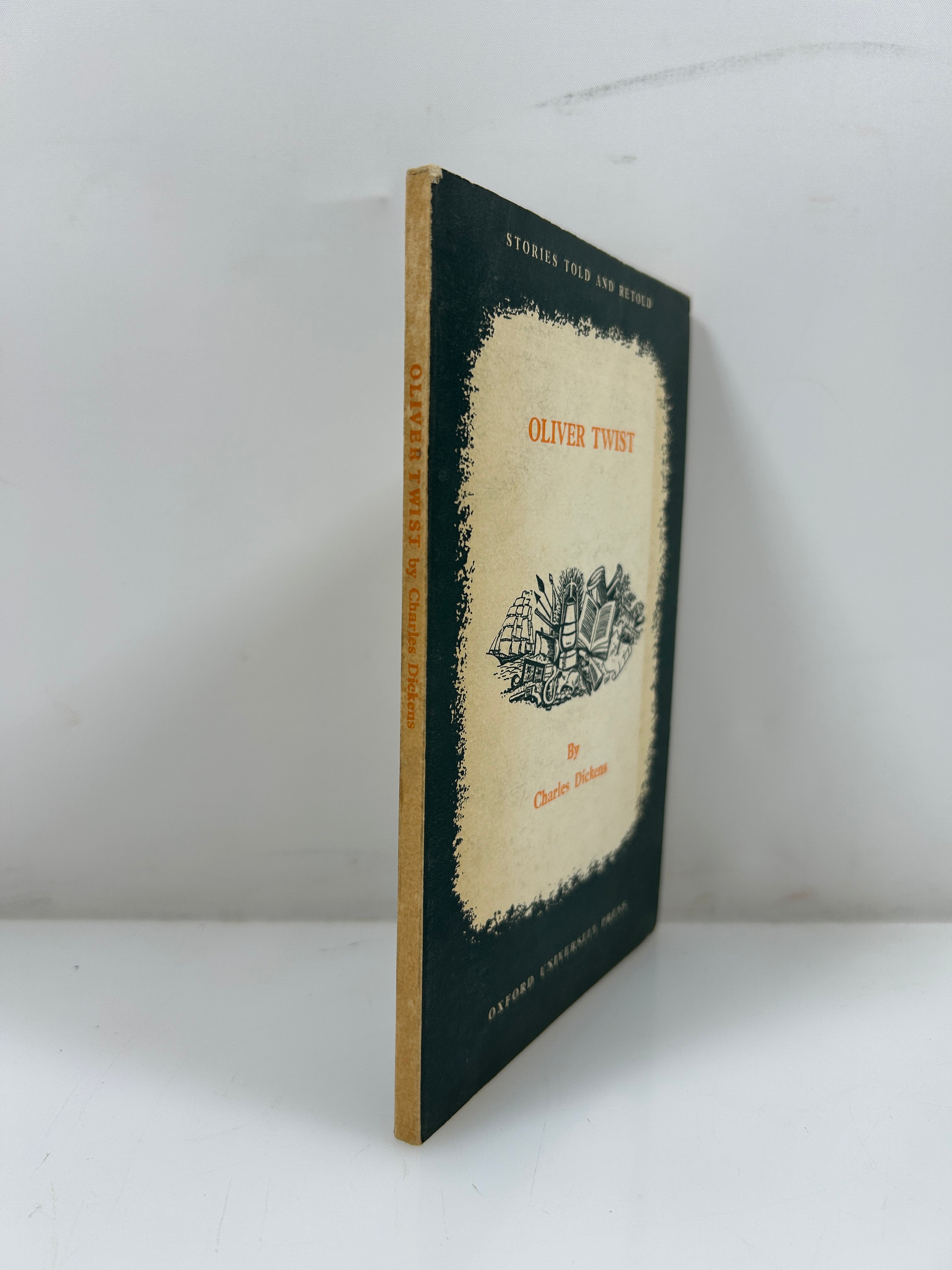 Oliver Twist by Charles Dickens Abridged Ill George Cruikshank Oxford University Press 1960