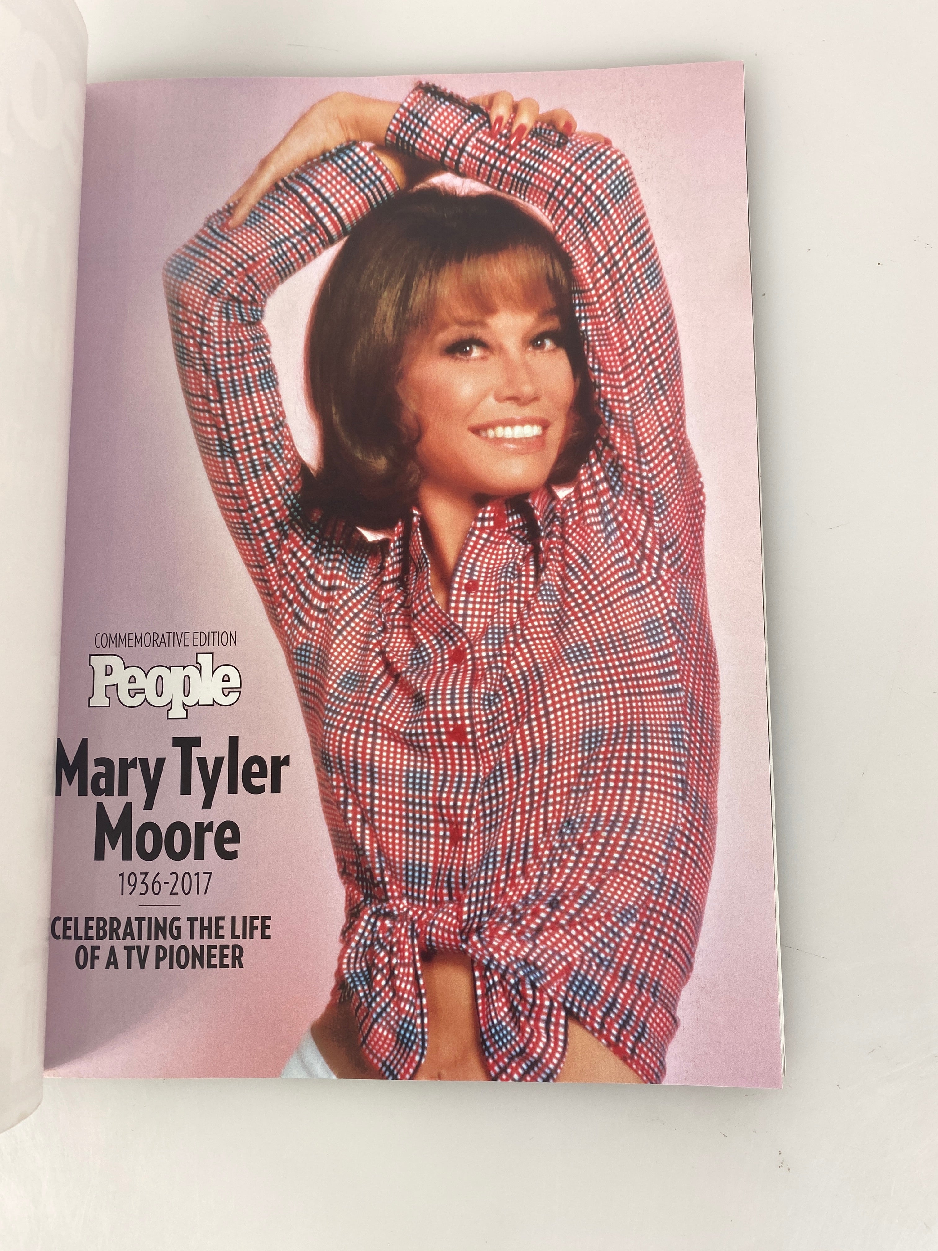 People Magazine Commemorative Mary Tyler Moore 2017