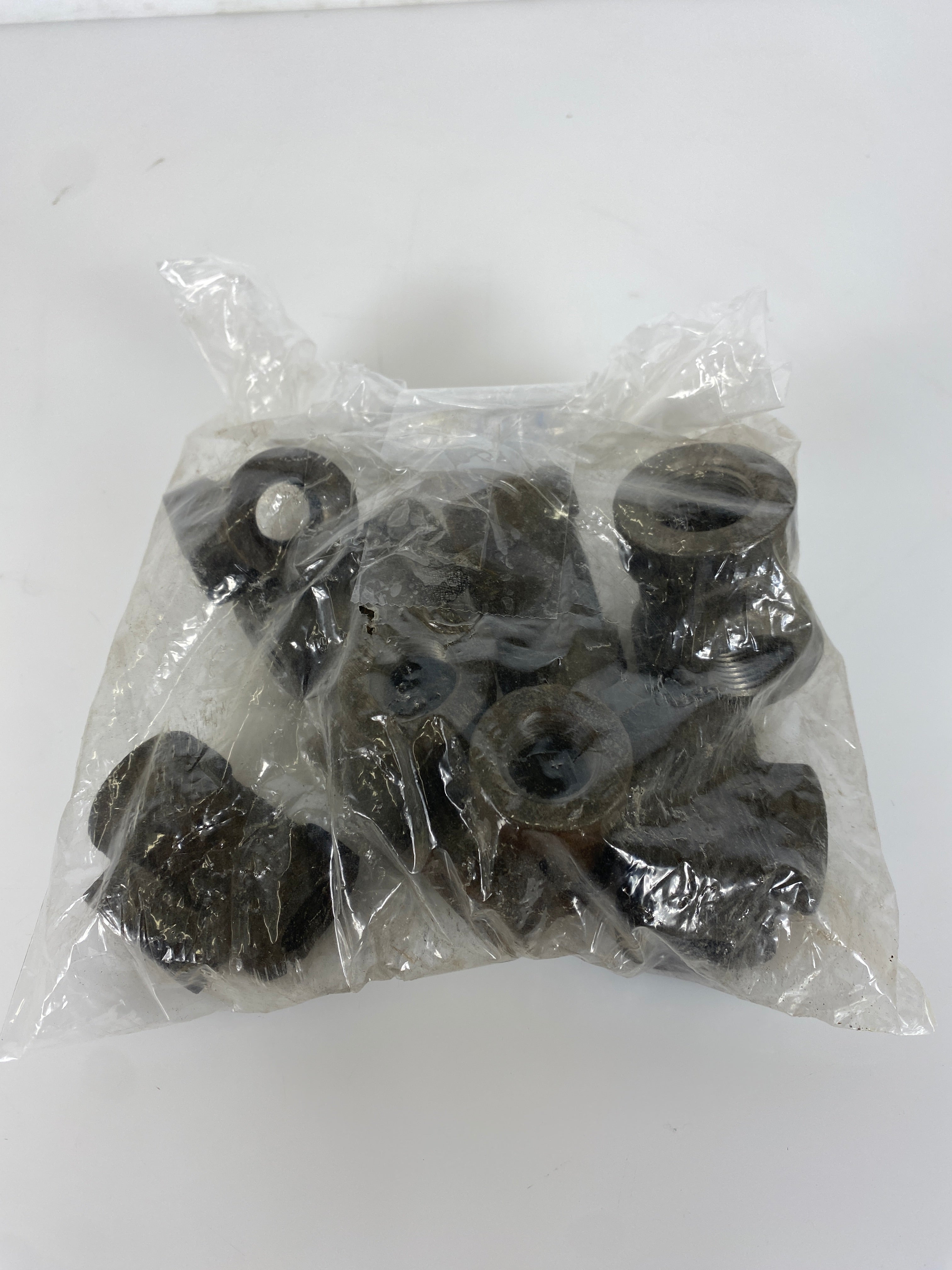 Reducing Tee 1/2 x 1/2 x 3/8  Pack of 8