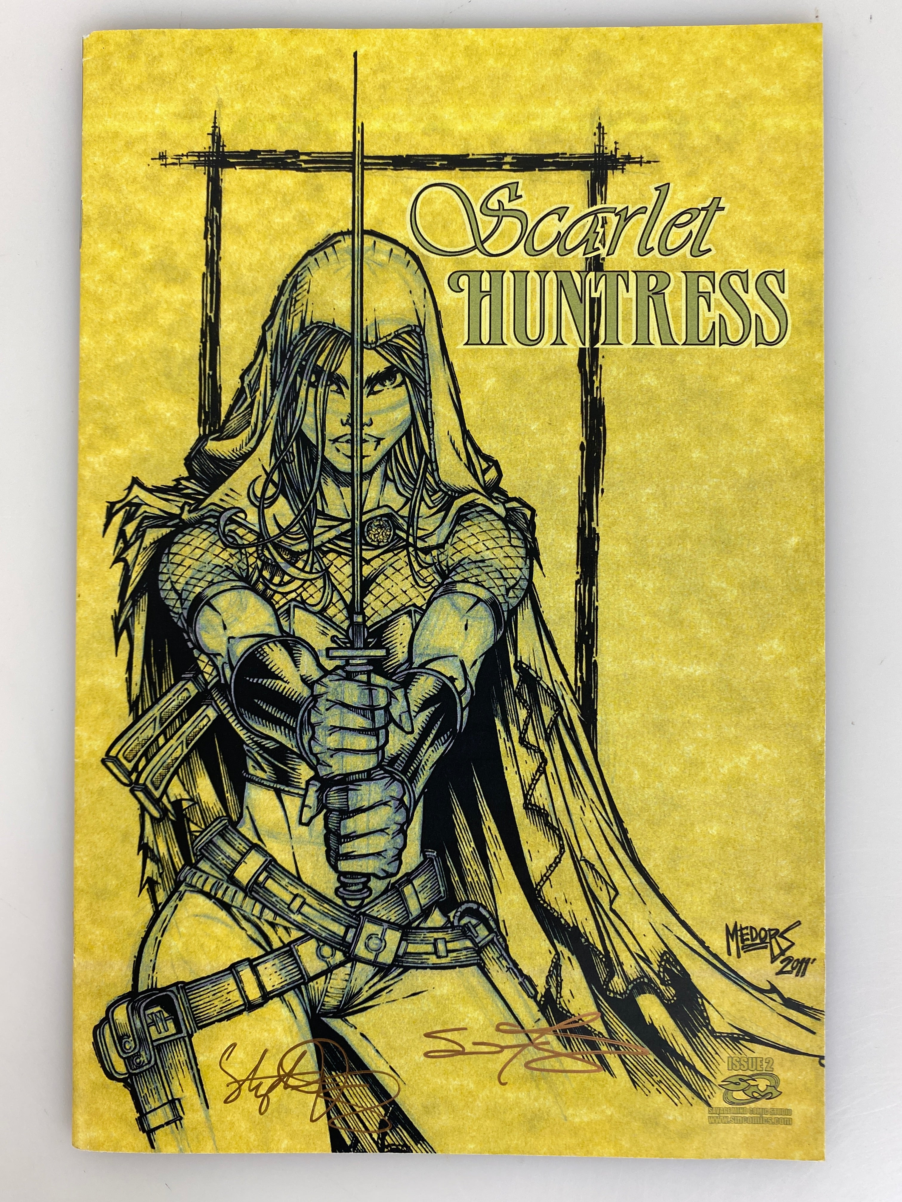 Scarlet Huntress Signed #2 2011