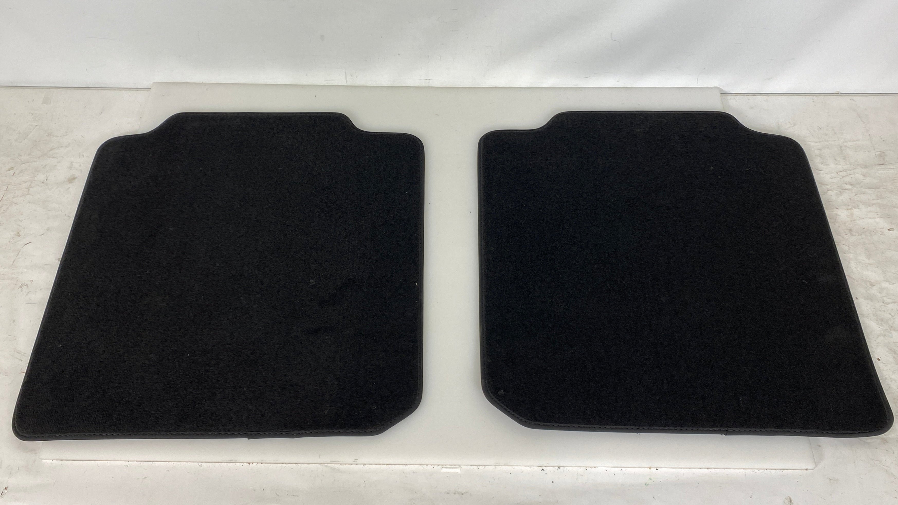 Set of 4 Ford Expedition Platinum Floormats