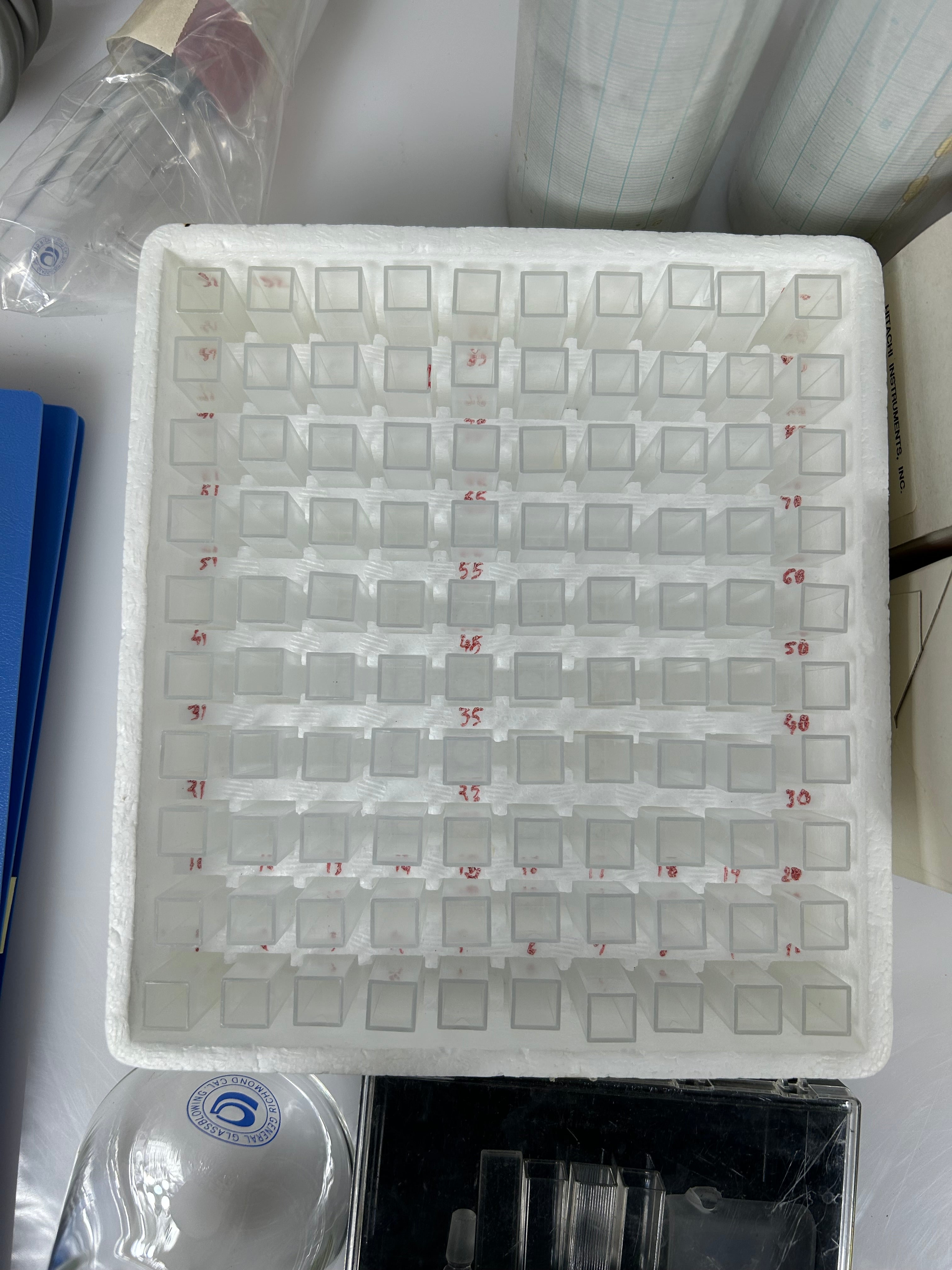 Shimadzu UV-260 UV-VIS Spectrophotometer with CPS-260 Controller