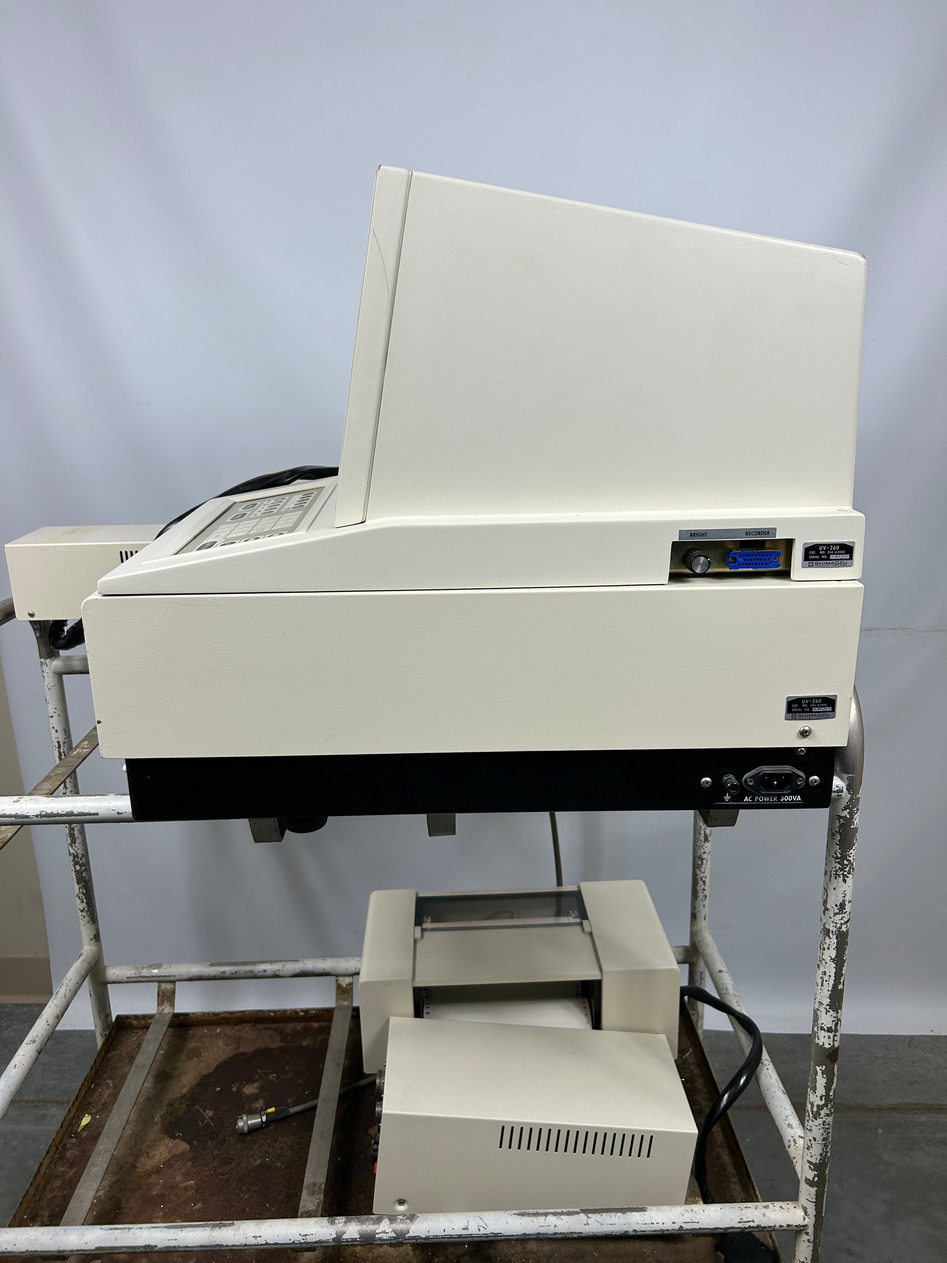Shimadzu UV-260 UV-VIS Spectrophotometer with CPS-260 Controller
