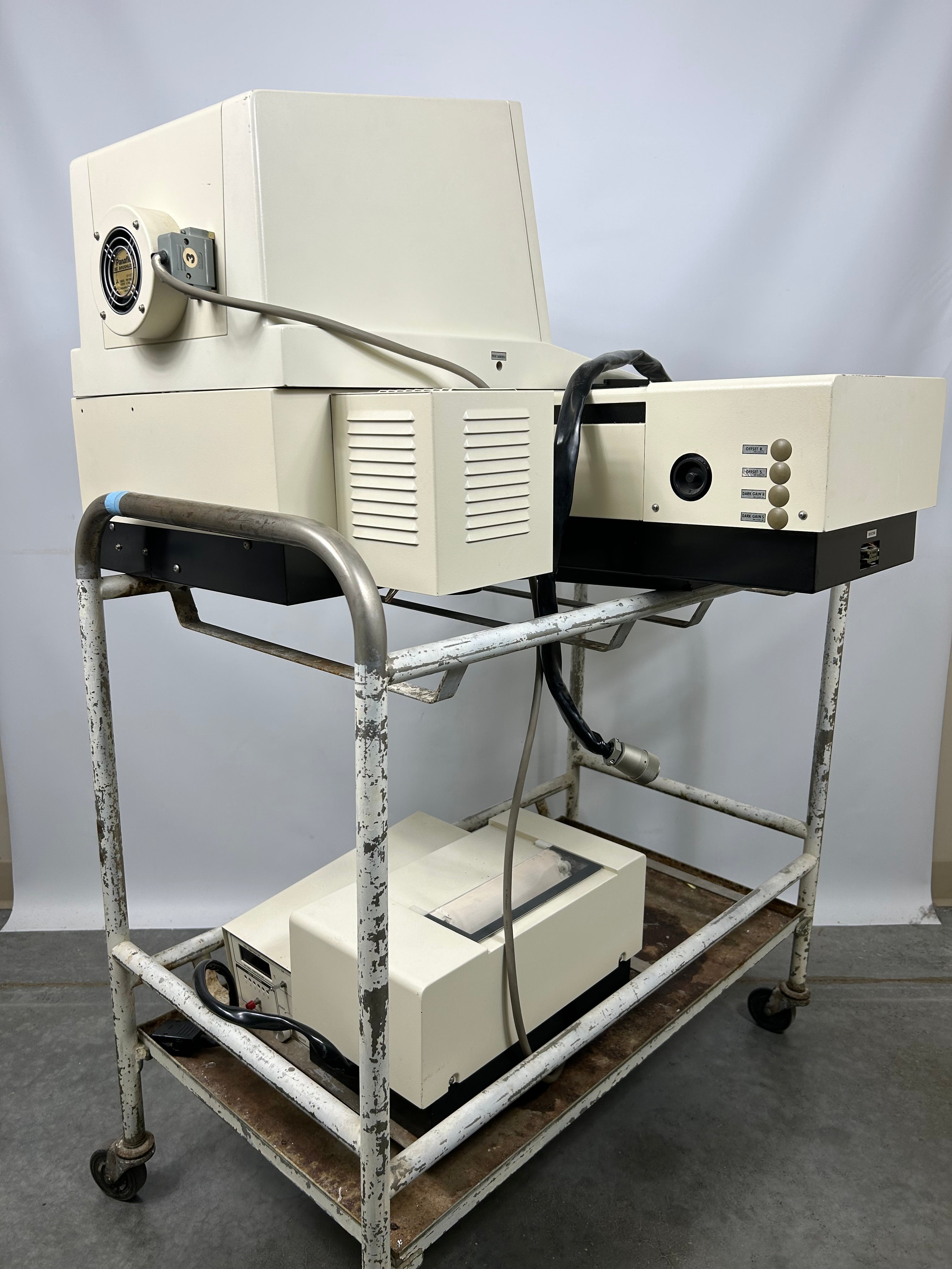 Shimadzu UV-260 UV-VIS Spectrophotometer with CPS-260 Controller