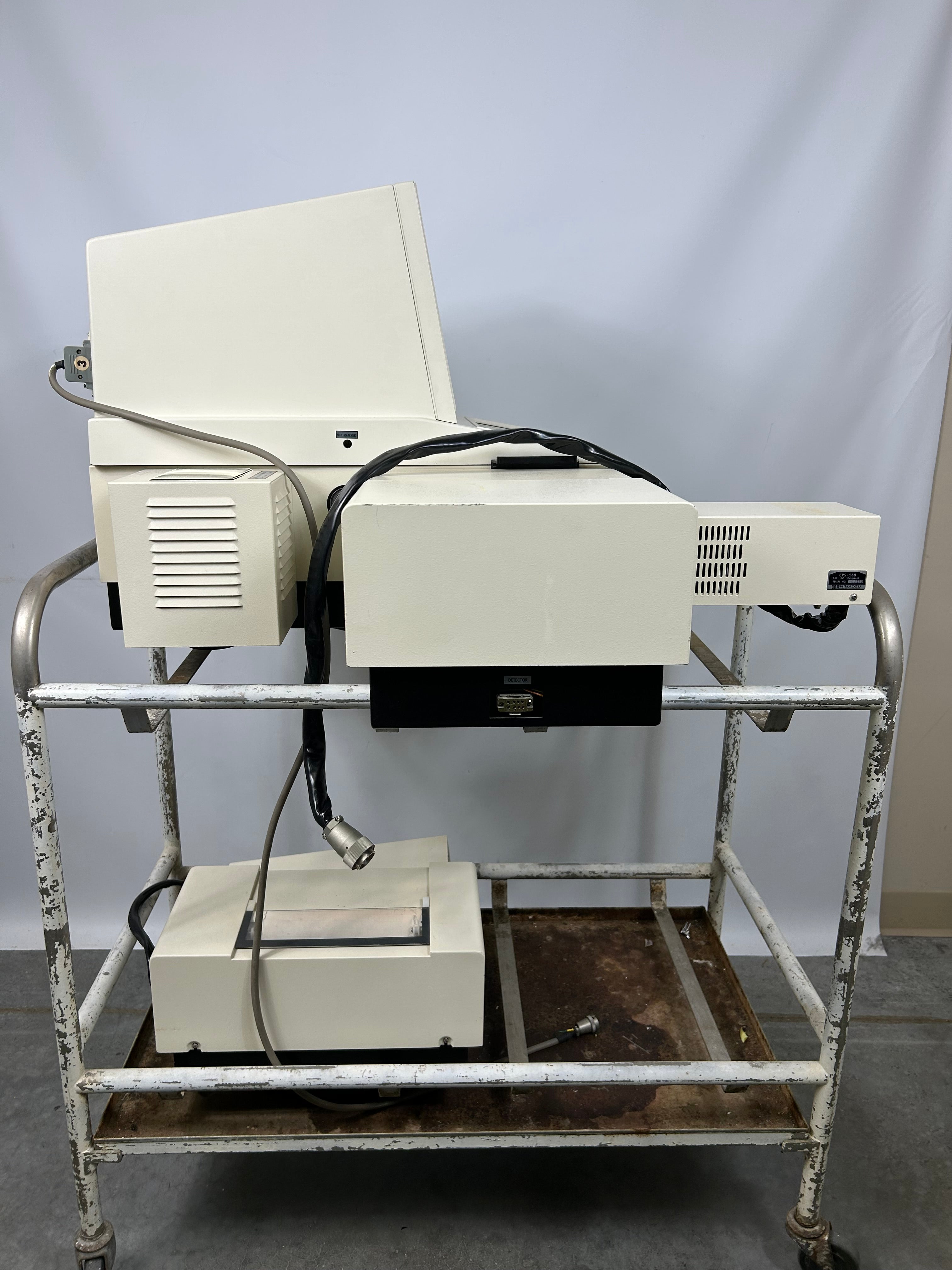 Shimadzu UV-260 UV-VIS Spectrophotometer with CPS-260 Controller