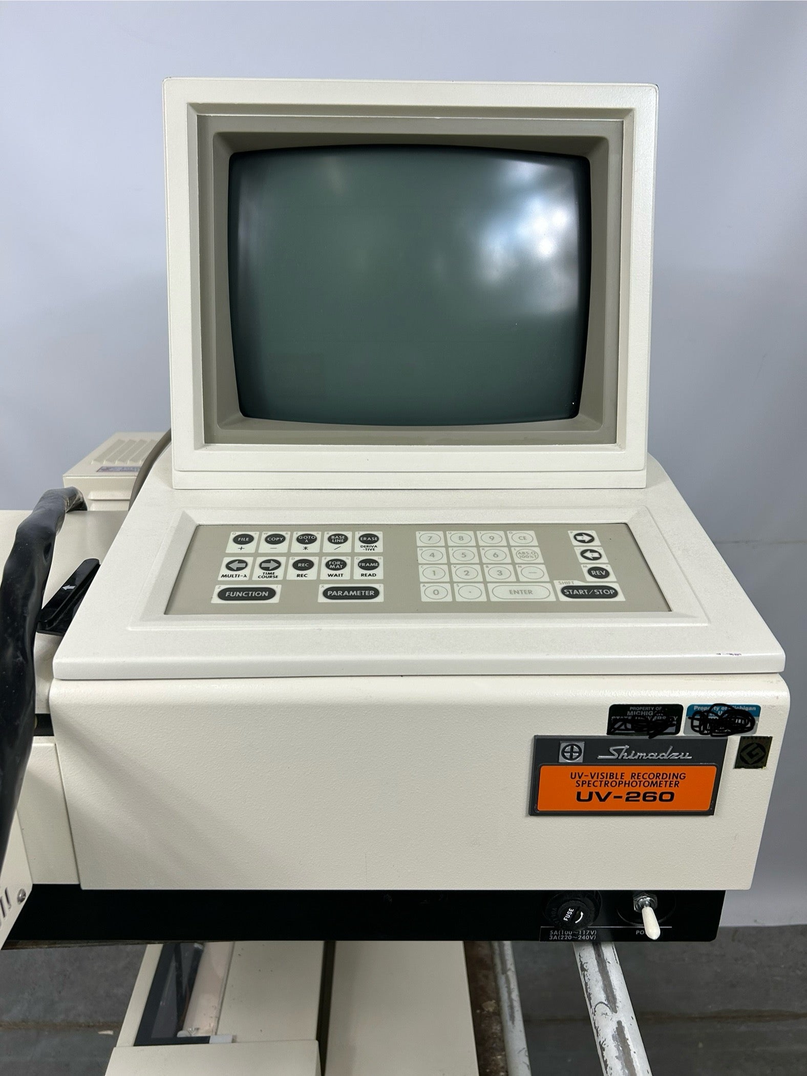 Shimadzu UV-260 UV-VIS Spectrophotometer with CPS-260 Controller