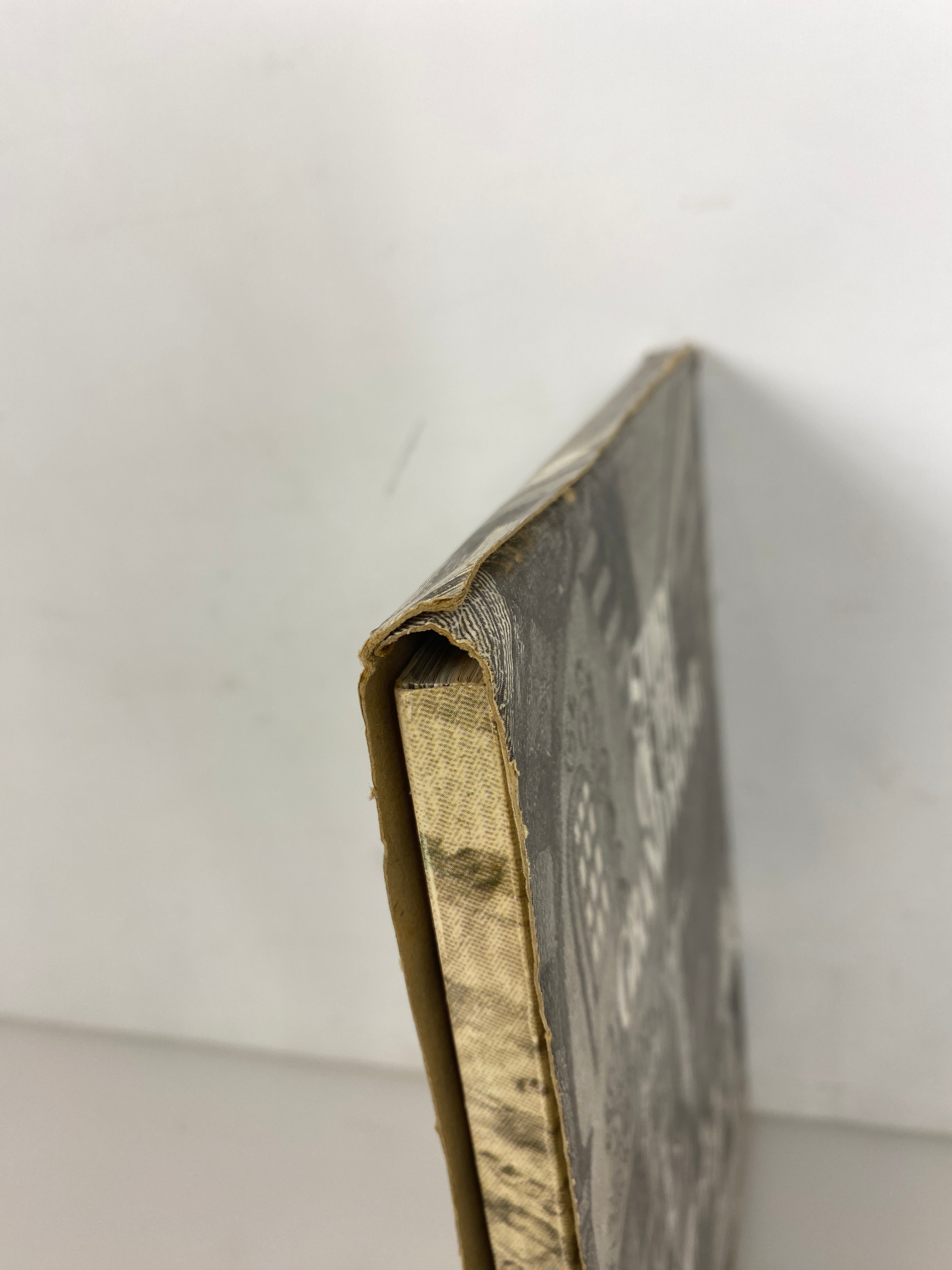 Story of the Grand Bazaar Istanbul 1980 SC With Map and Slipcase