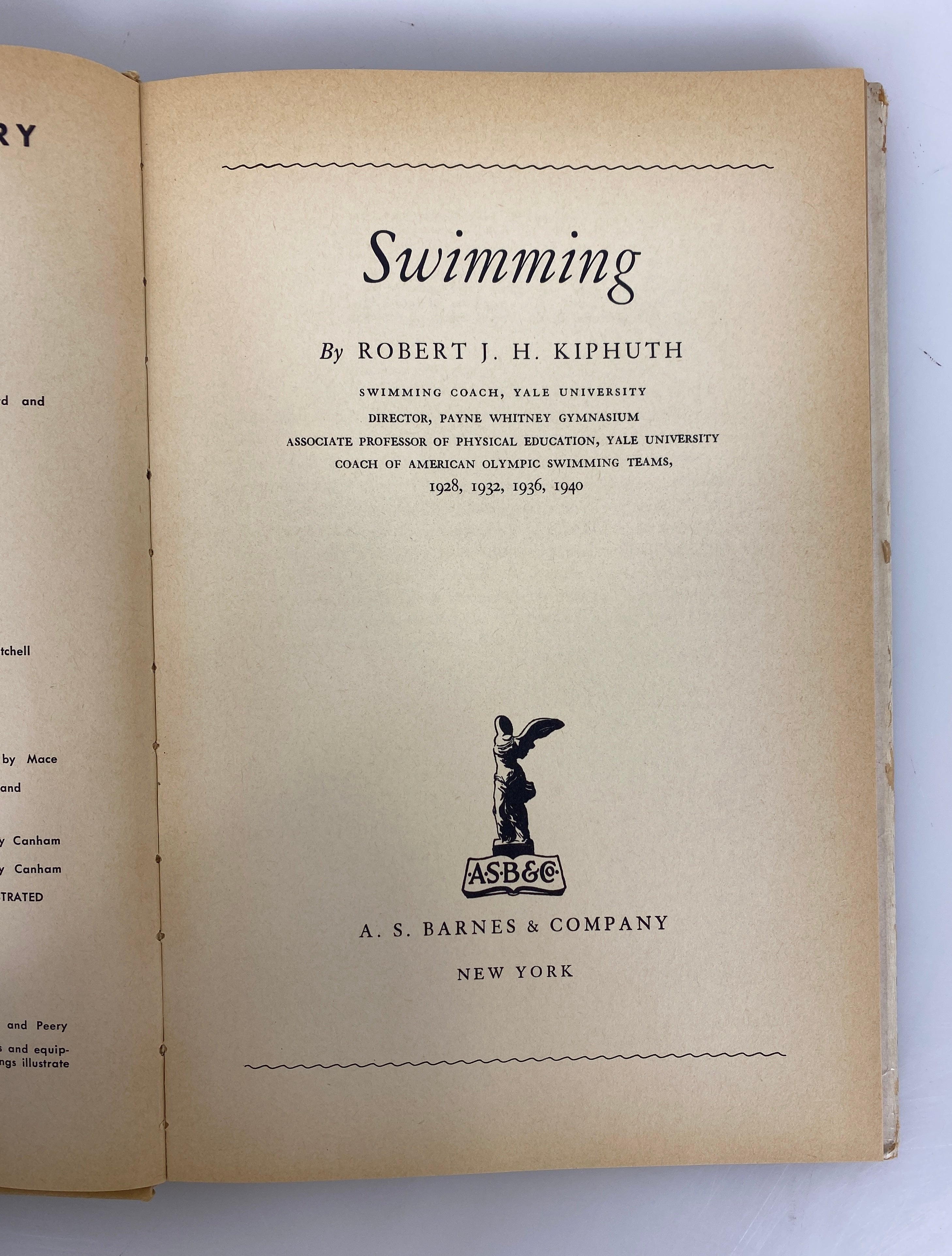 Swimming by Robert Kiphuth 1942 The Barnes Sports Library Vintage HC DJ
