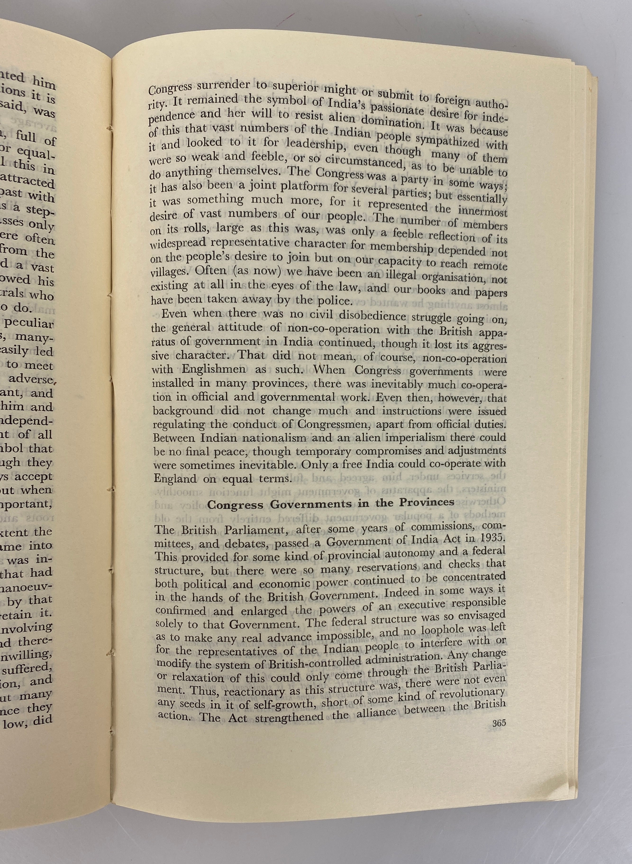 The Discovery of India by Nehru Reprinted 1969 Vintage SC