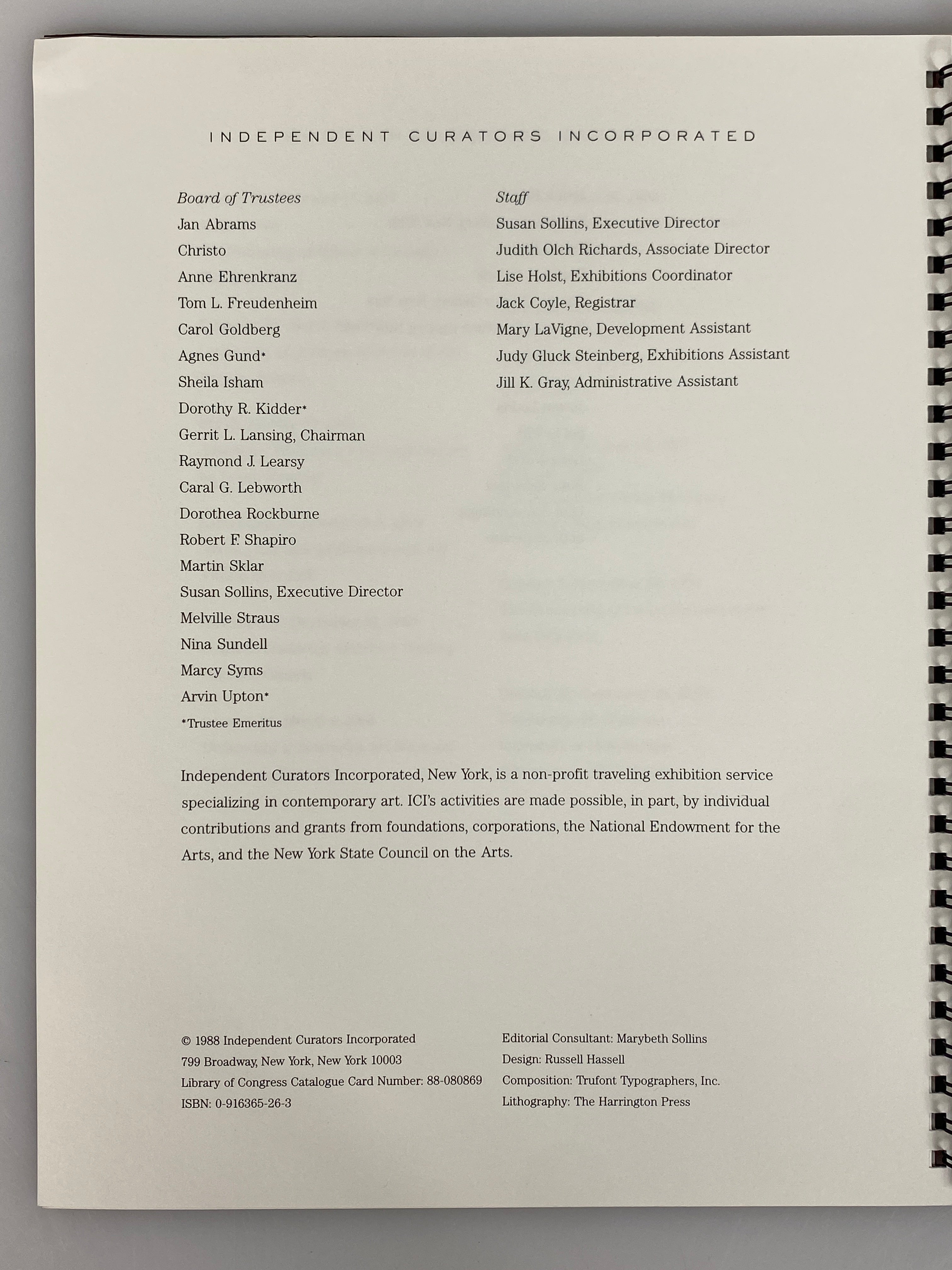 The Presence of Absence New Installations by Nina Felshin 1988 SC Spiral Bound