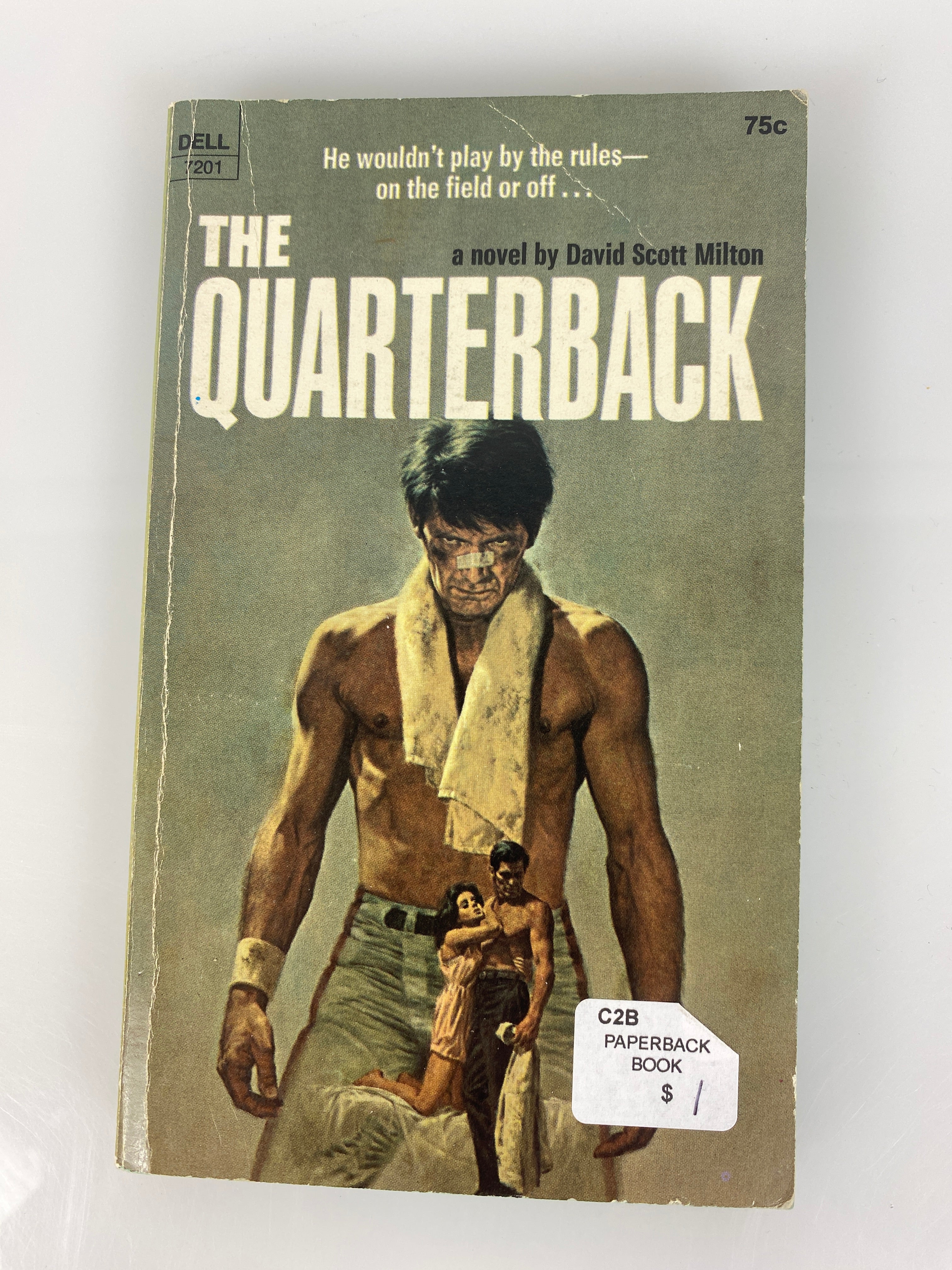 The Quarterback David Scott Milton Vintage Dell Paperback 1970