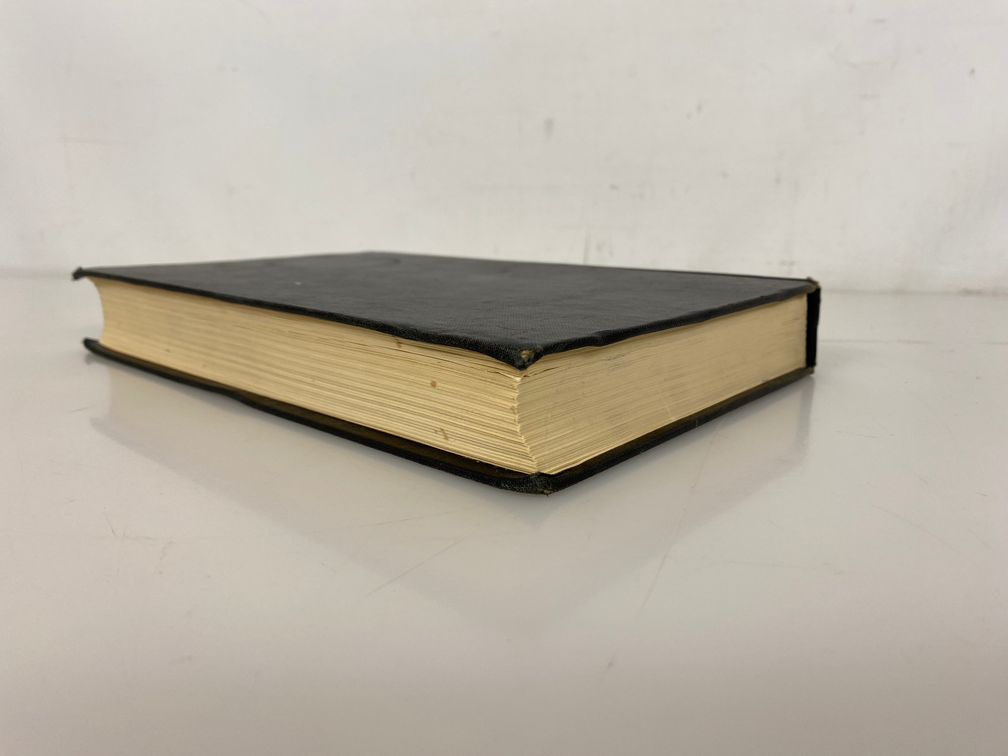 The White Death: the Soviet Finnish Winter War by Allen Chew 1971 Ex-Library HC