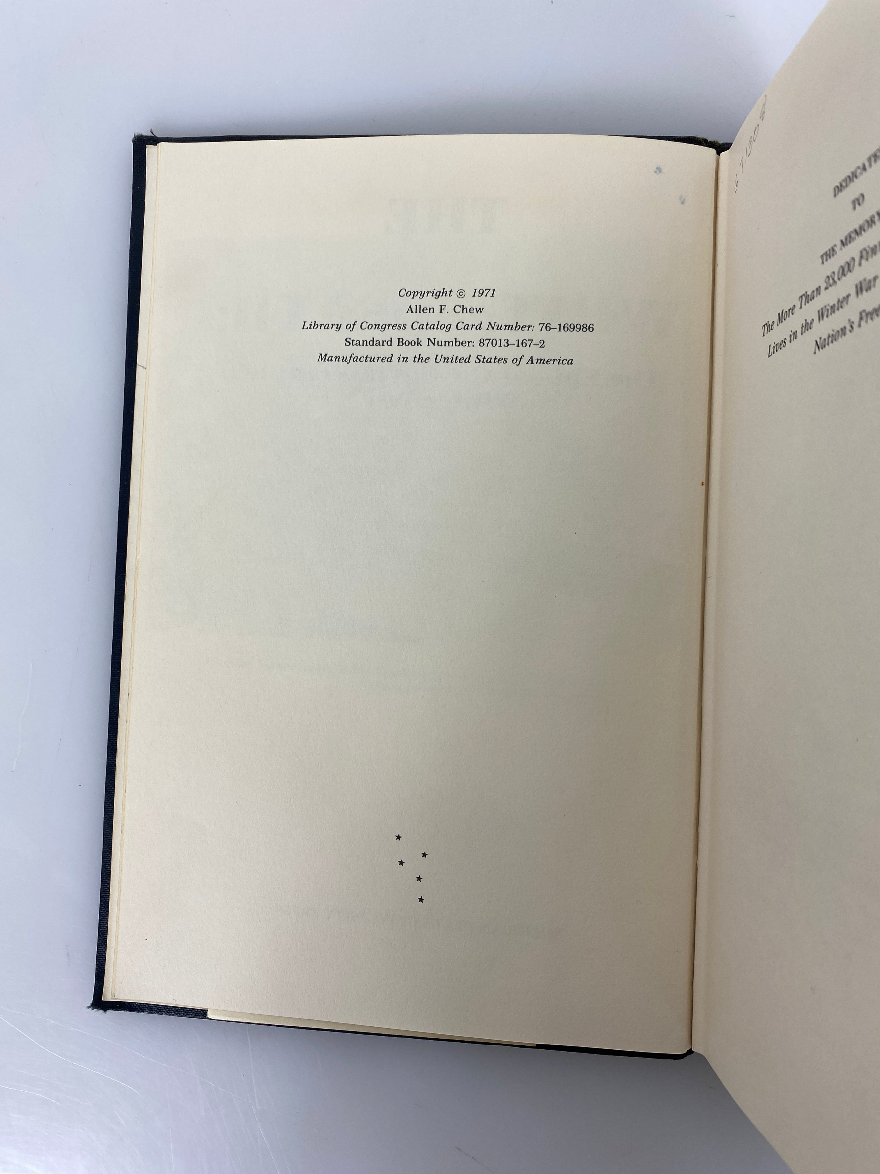 The White Death: the Soviet Finnish Winter War by Allen Chew 1971 Ex-Library HC