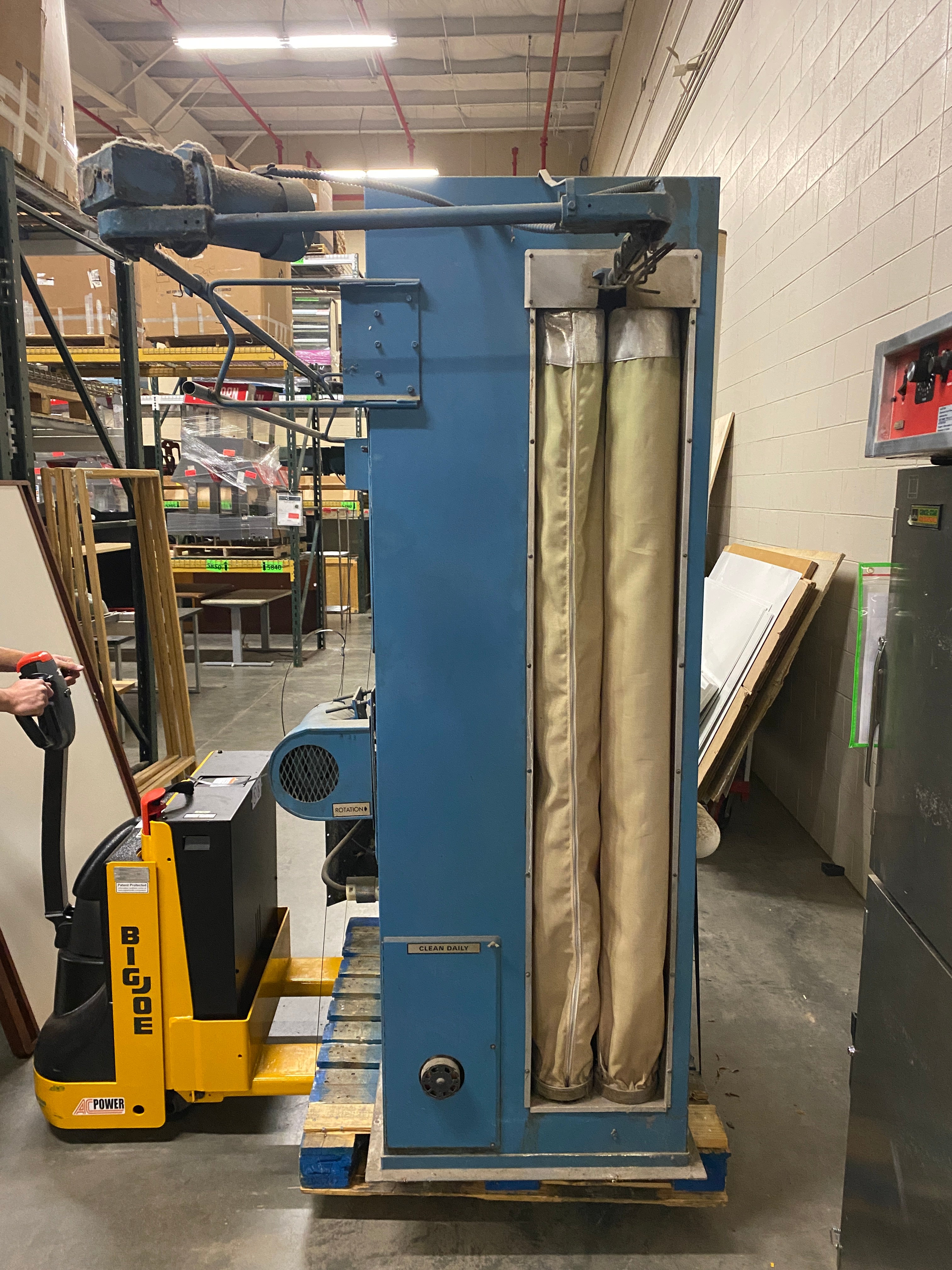 Vibra Steamer #LDJ48R11 Industrial Clothing Steamer