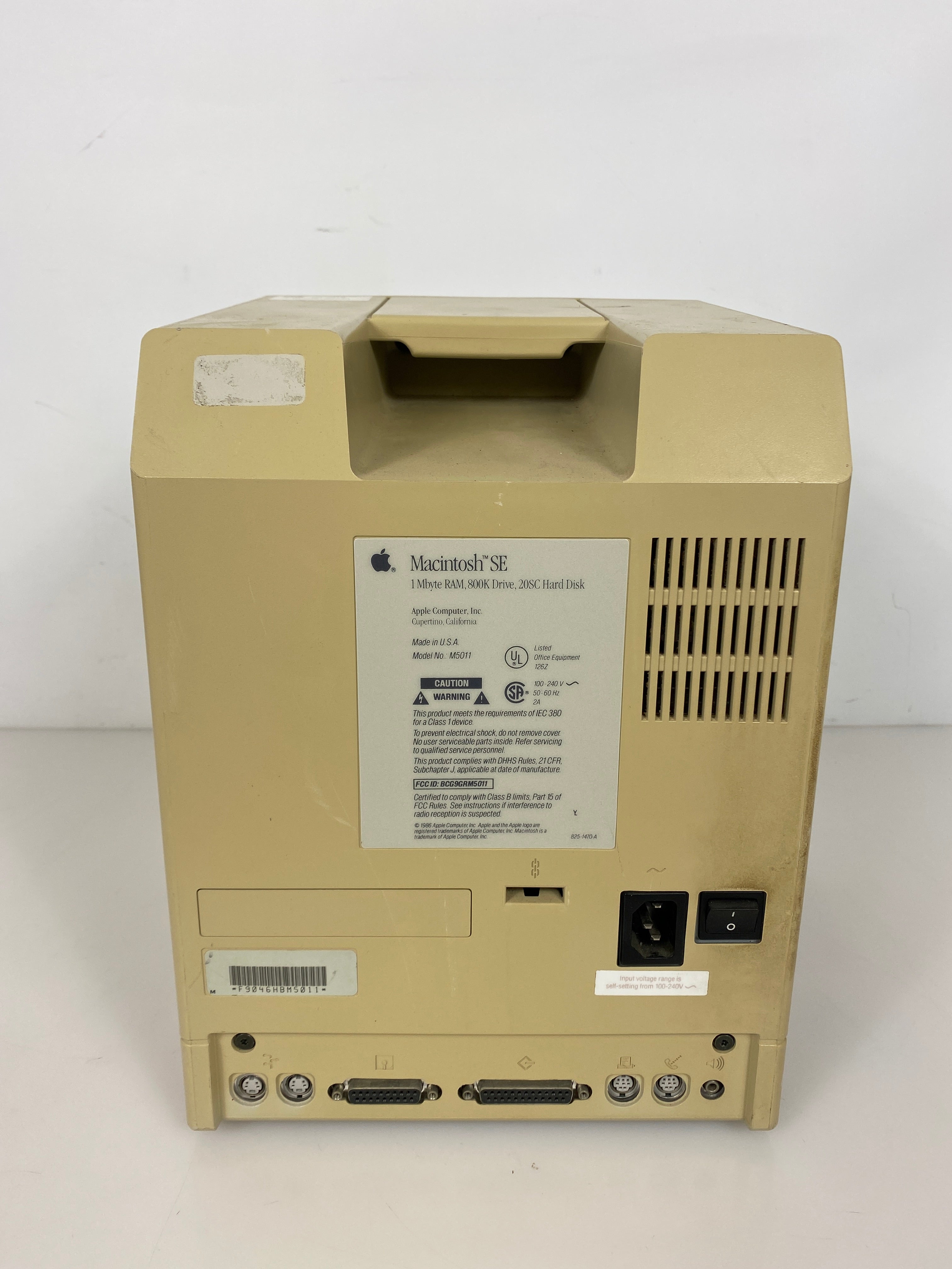Vintage Apple M5011 SE FDHD Computer
