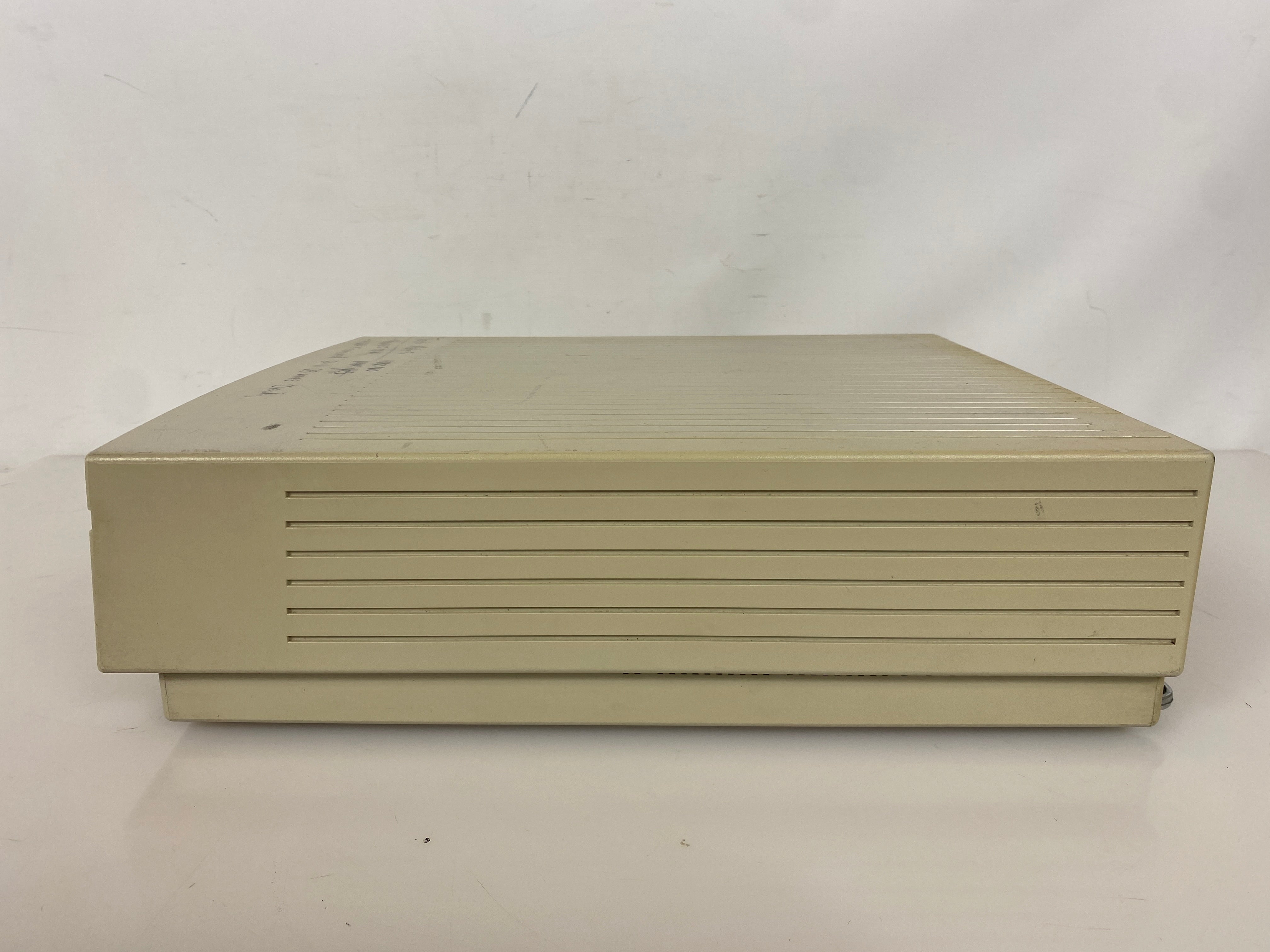 Vintage Apple Macintosh IIsi M0360 Desktop Computer