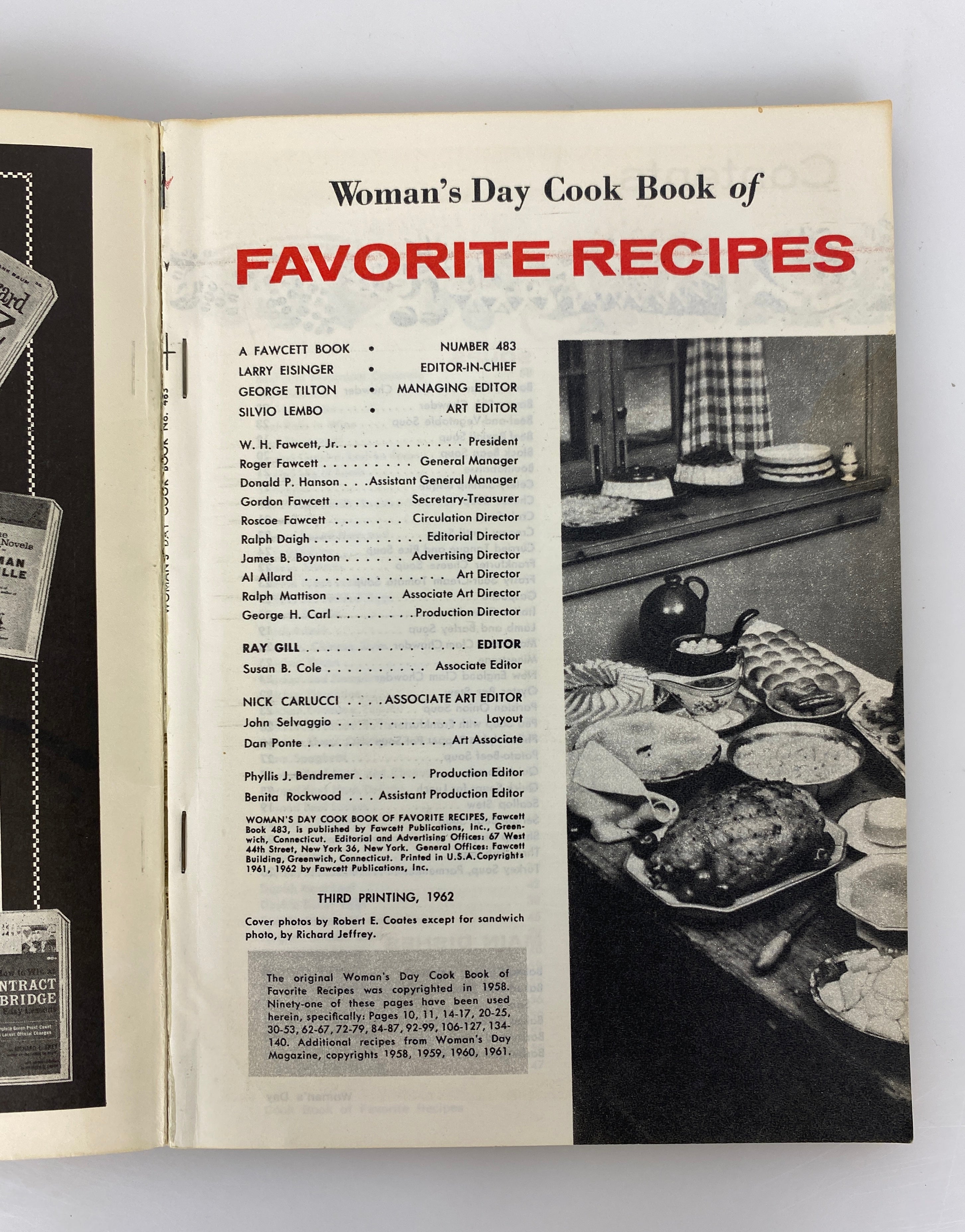 Vintage Woman's Day Cook Book of Favorite Recipes 1962 SC