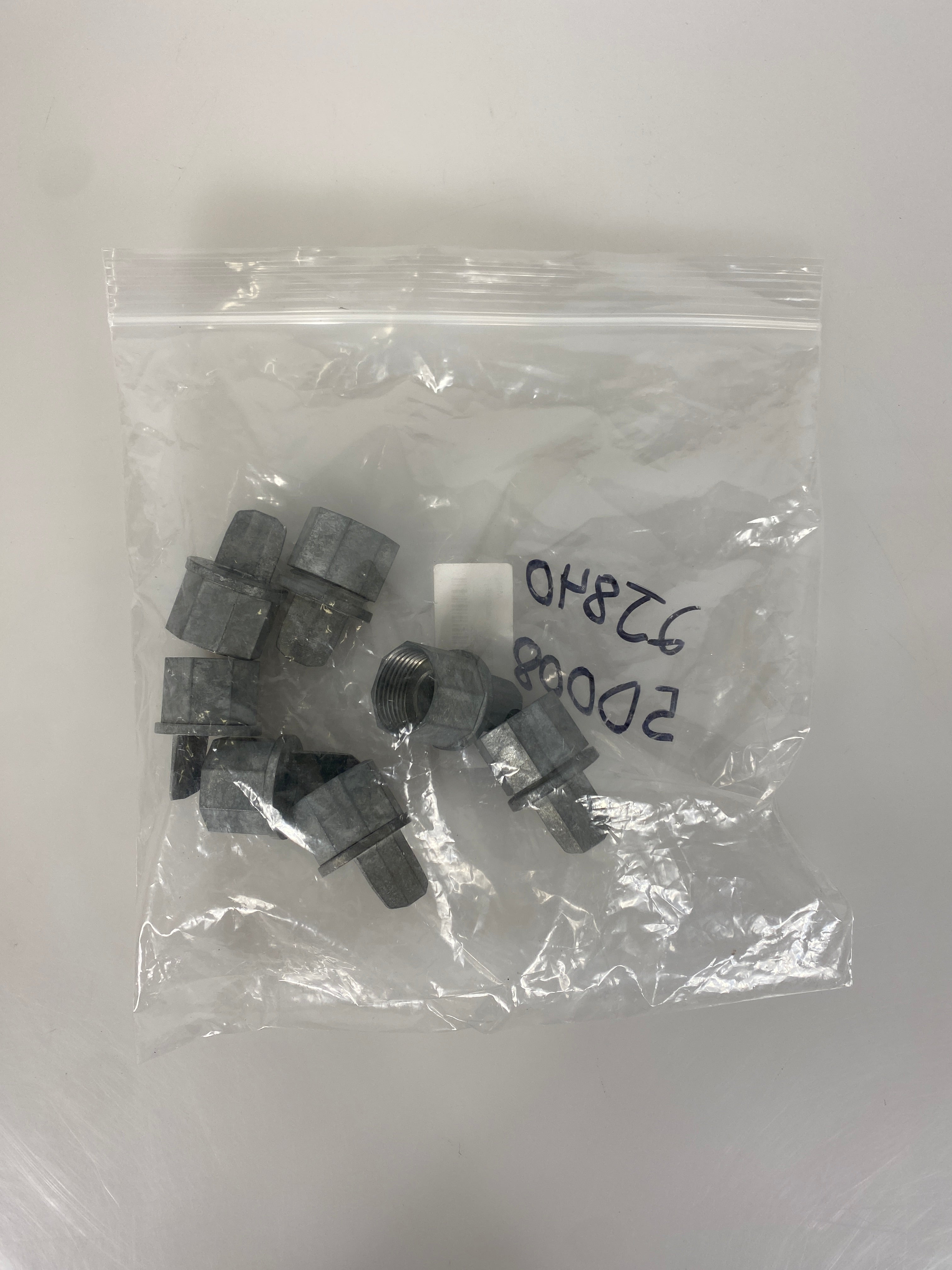 Wiremold Legrand End Fitting Entrance 3/4"