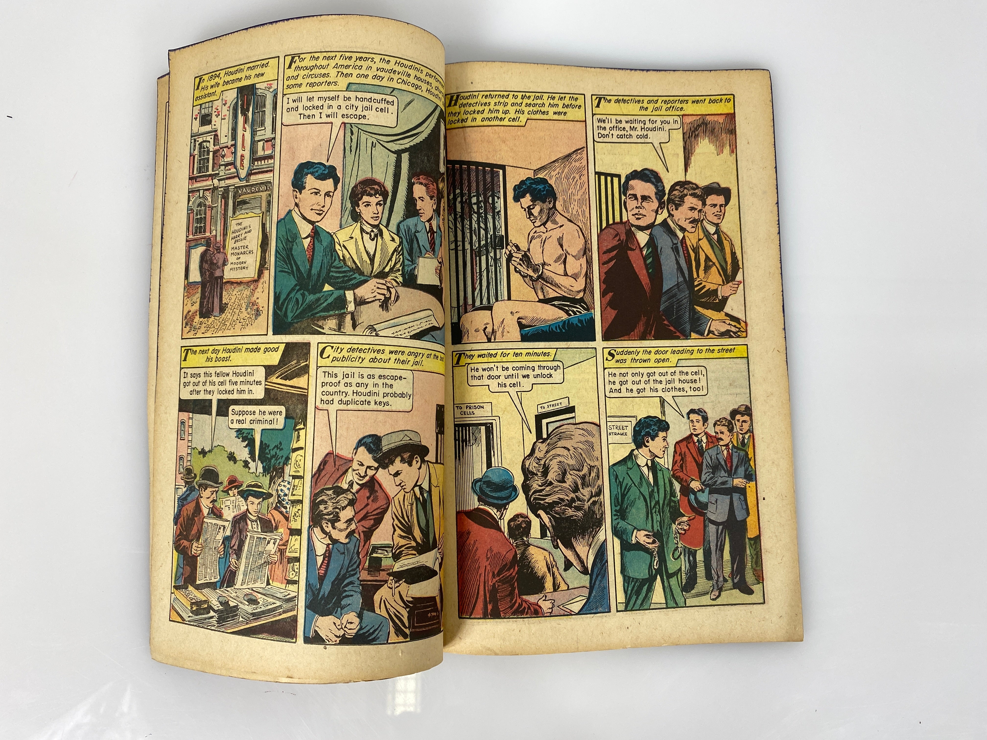 World Around Us: Magic Number 25 1960 Classics Illustrated Comic