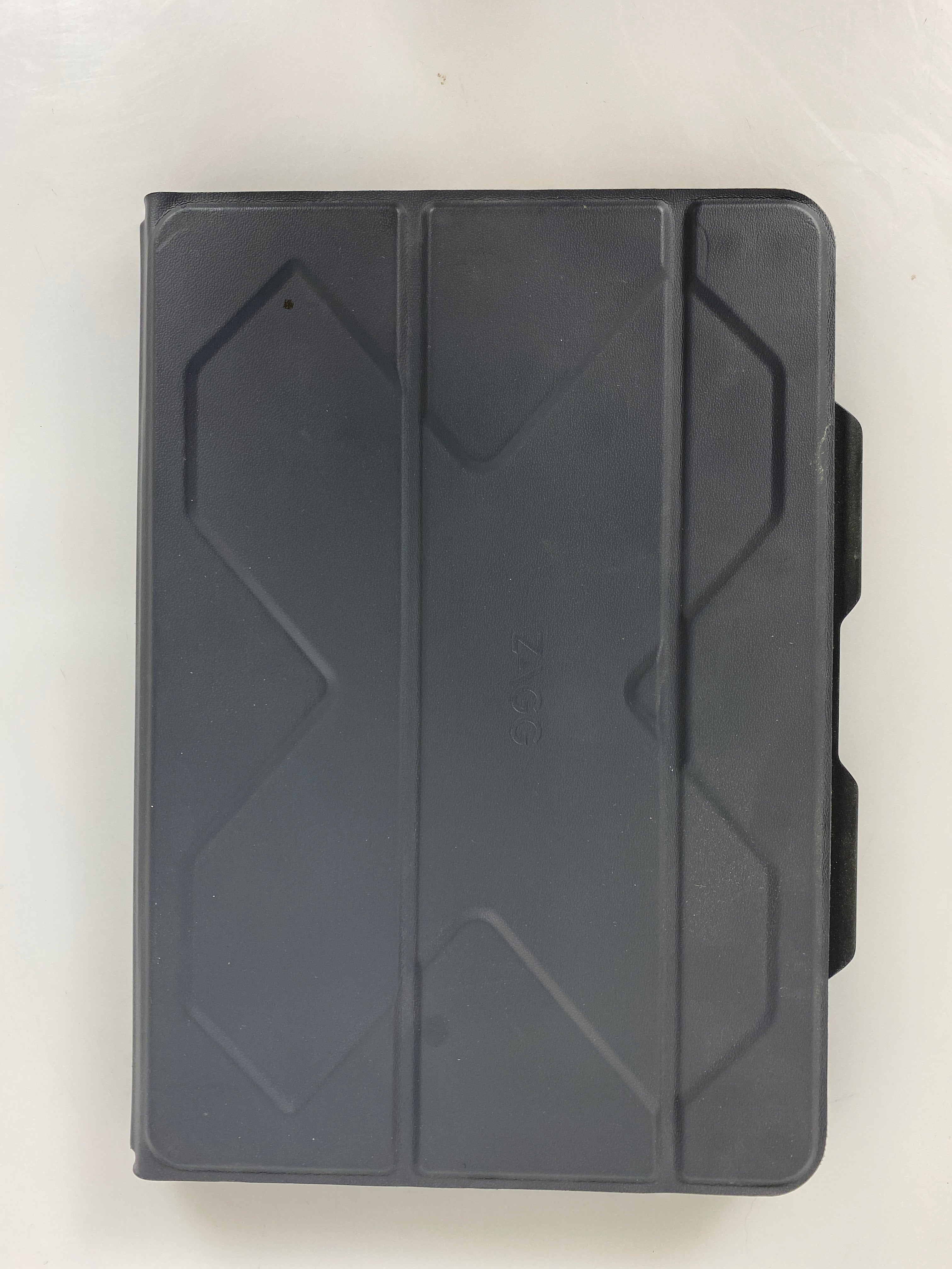 Zagg Black Rugged Messenger Case iPad Pro 10.5"