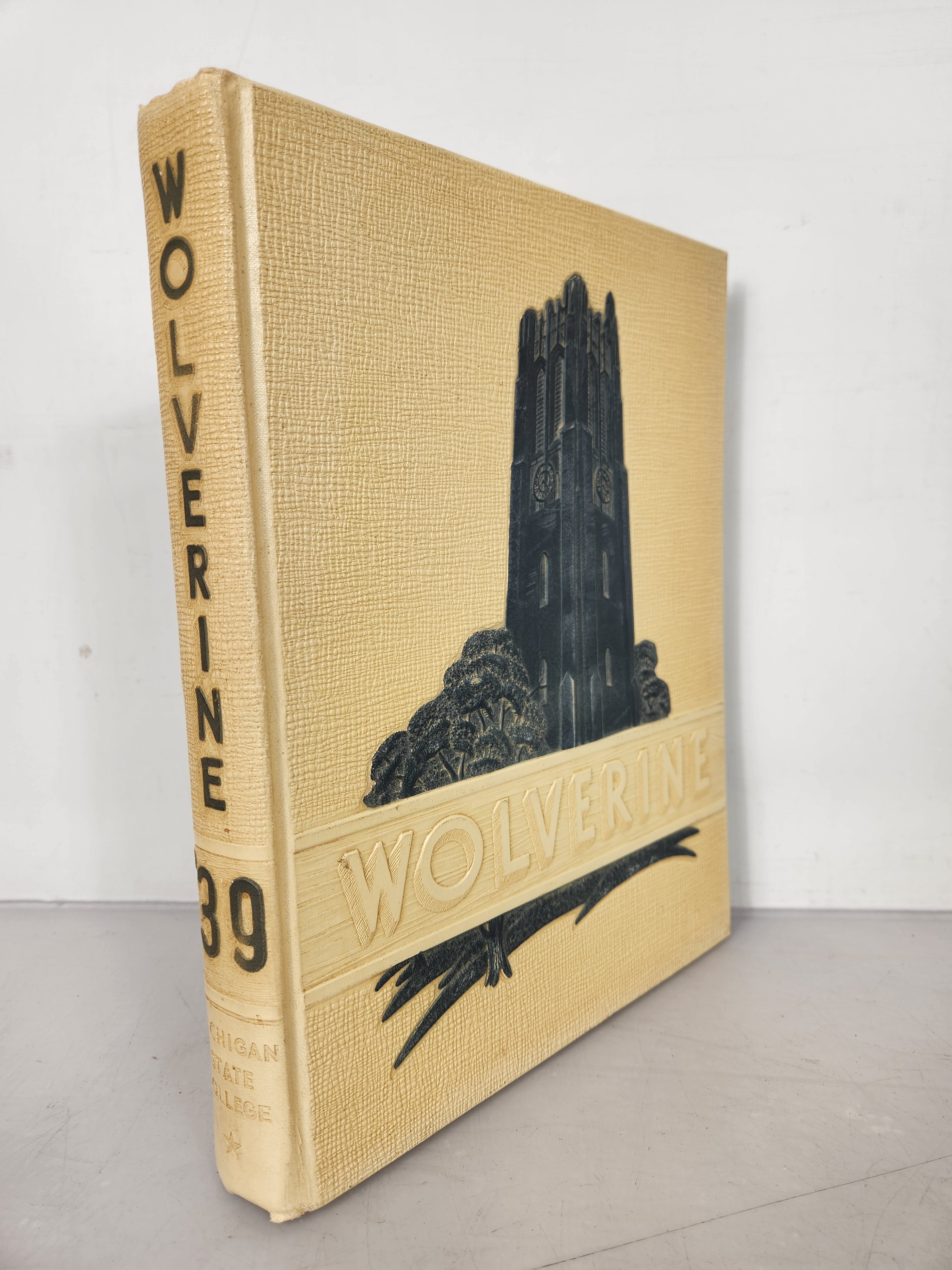 1939 Michigan State College Yearbook Wolverine