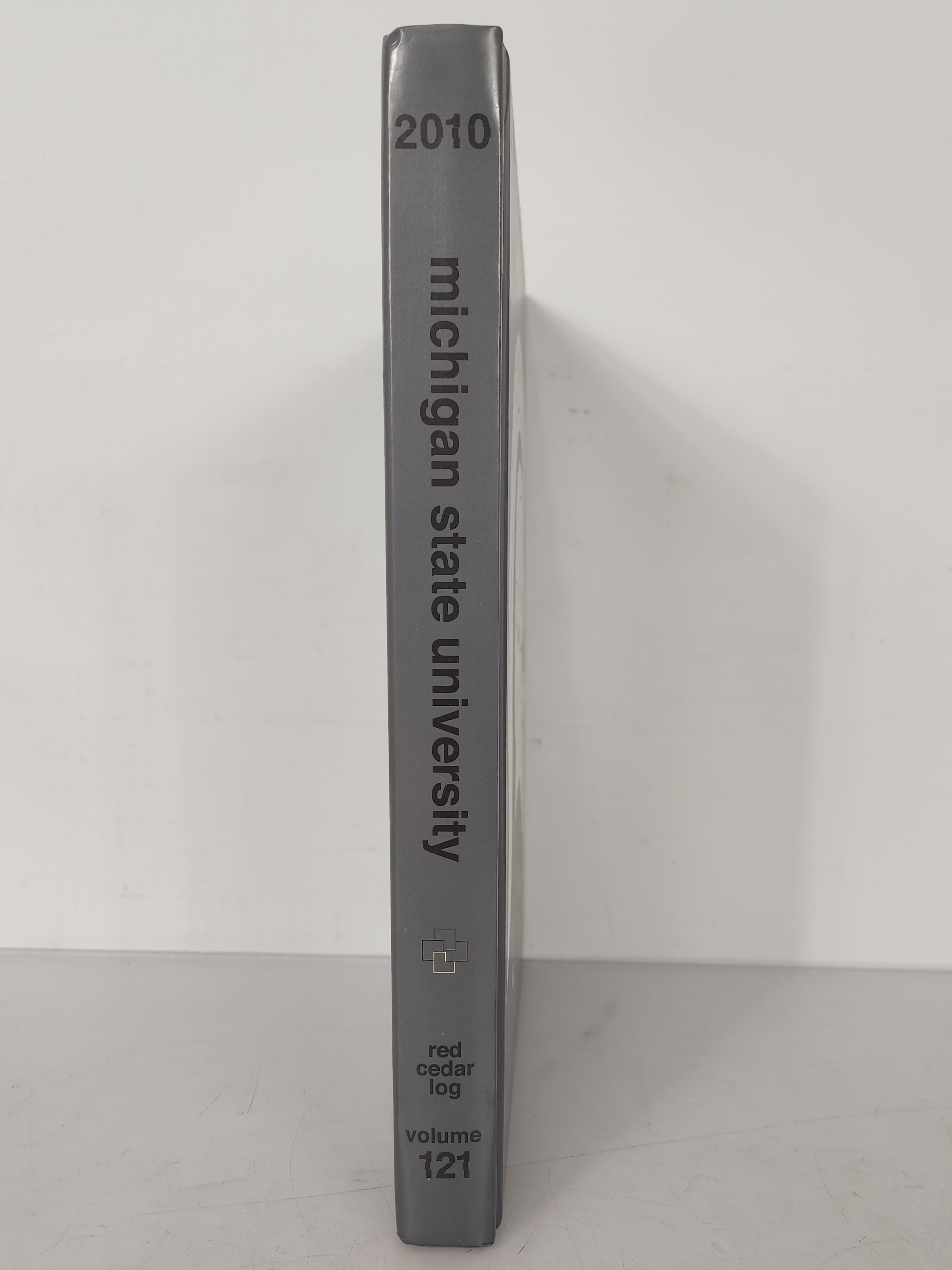 2010 Michigan State University Yearbook Red Cedar Log