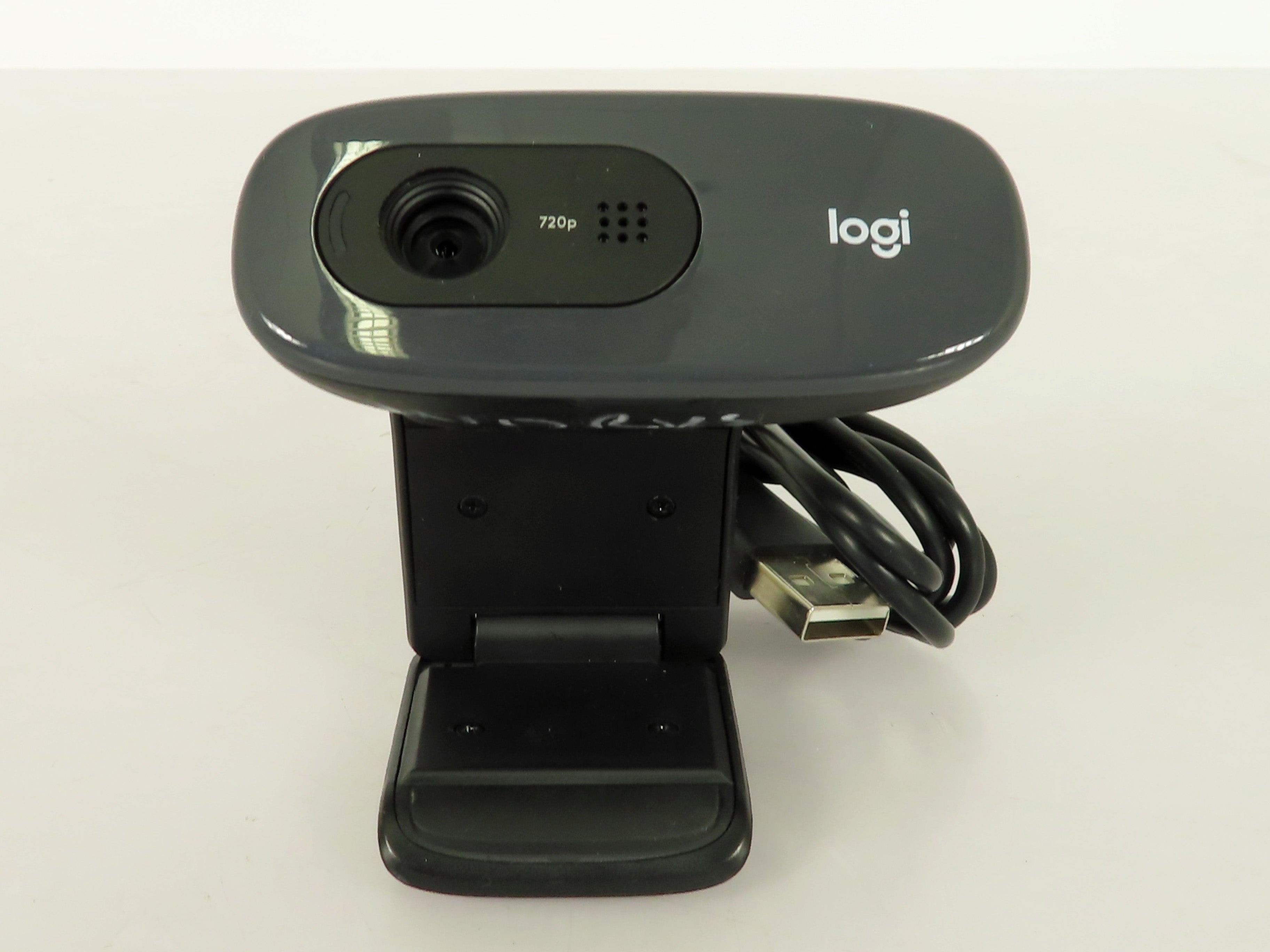 Logitech C270 HD Webcam 720P with Built-in Noise-cancelling Mic 97855070739