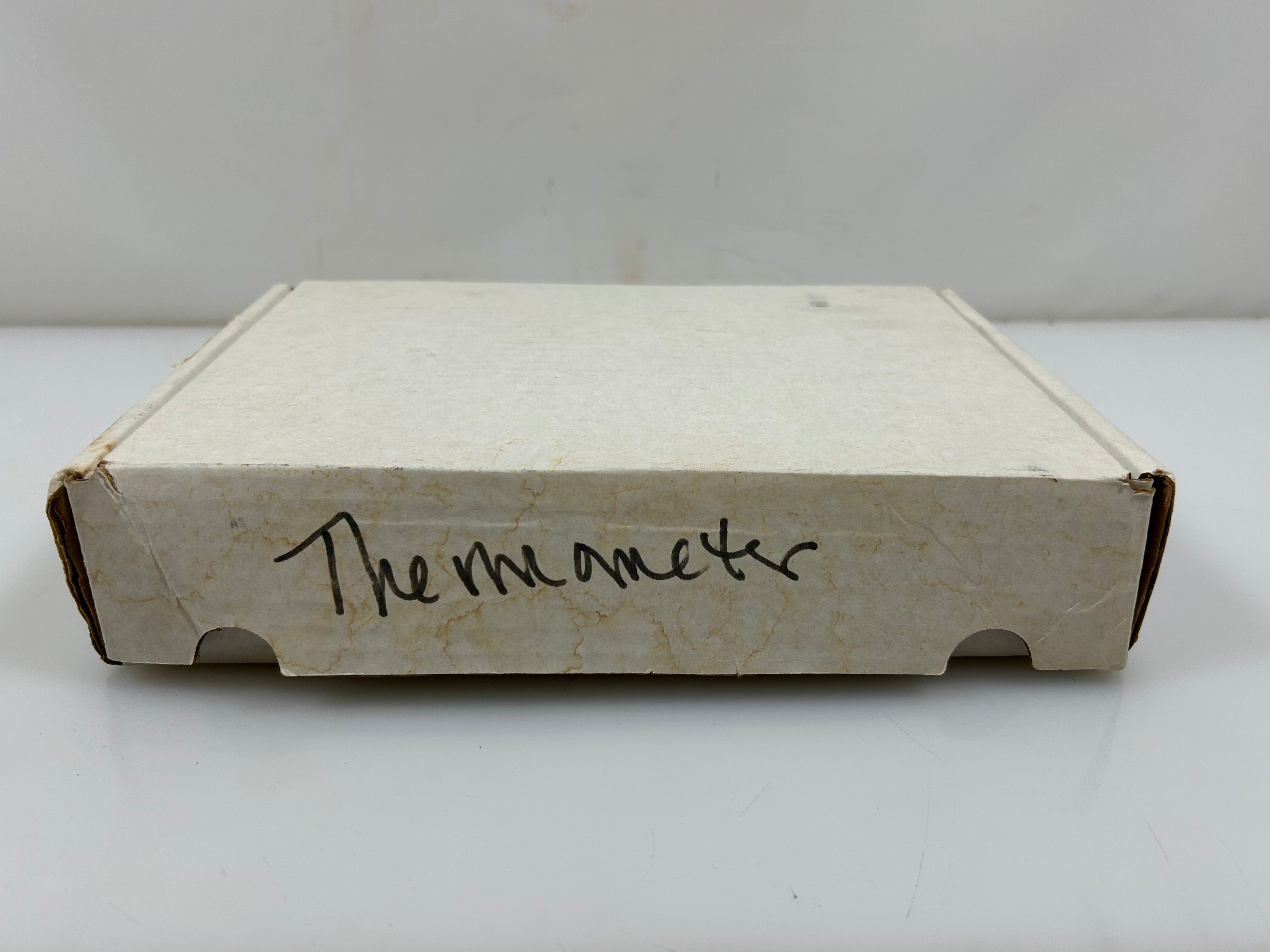 Alpha Technics 4600 Series Precision Thermometer