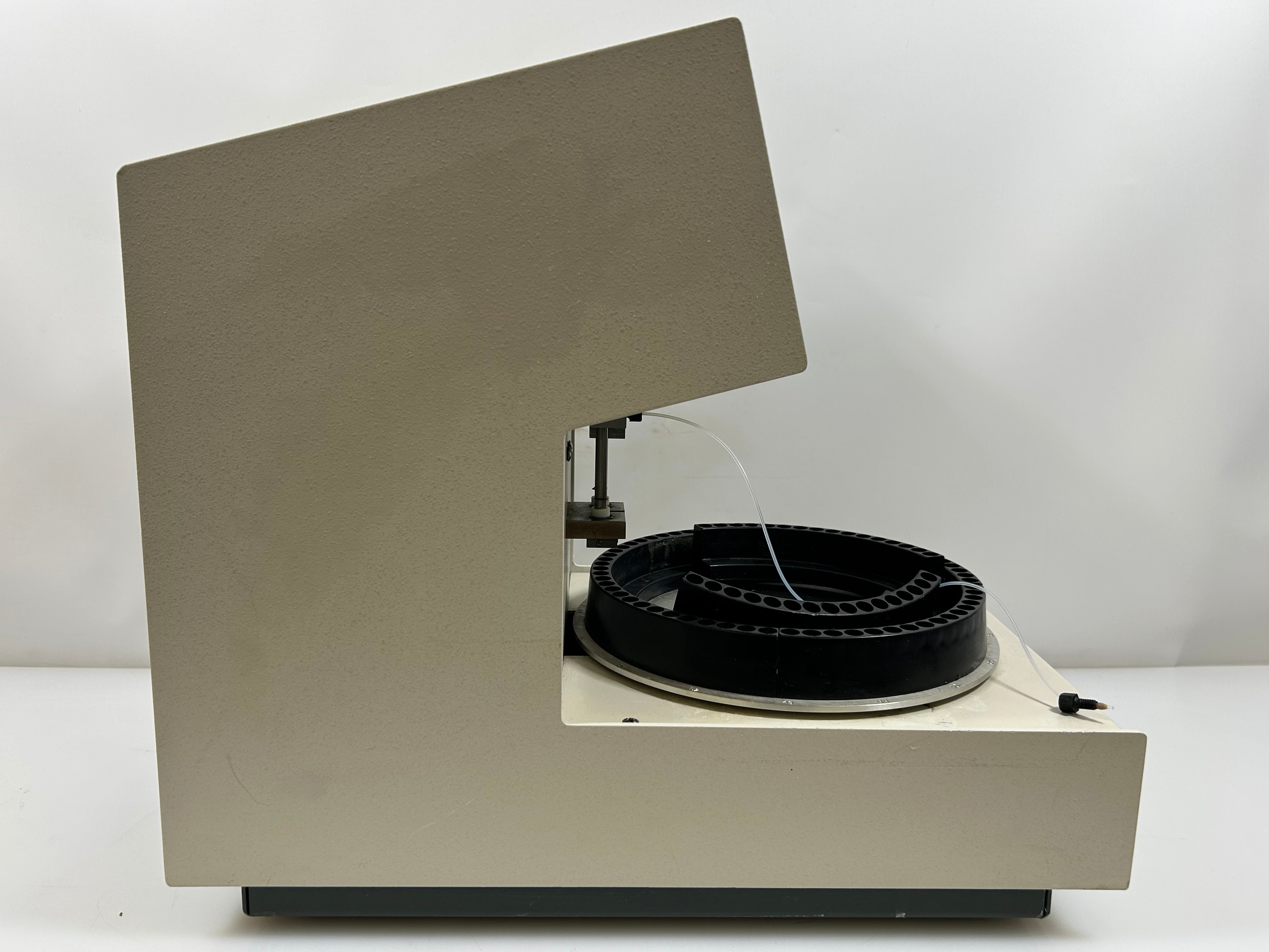 Micromeritics/Alcott Model 728 Autosample