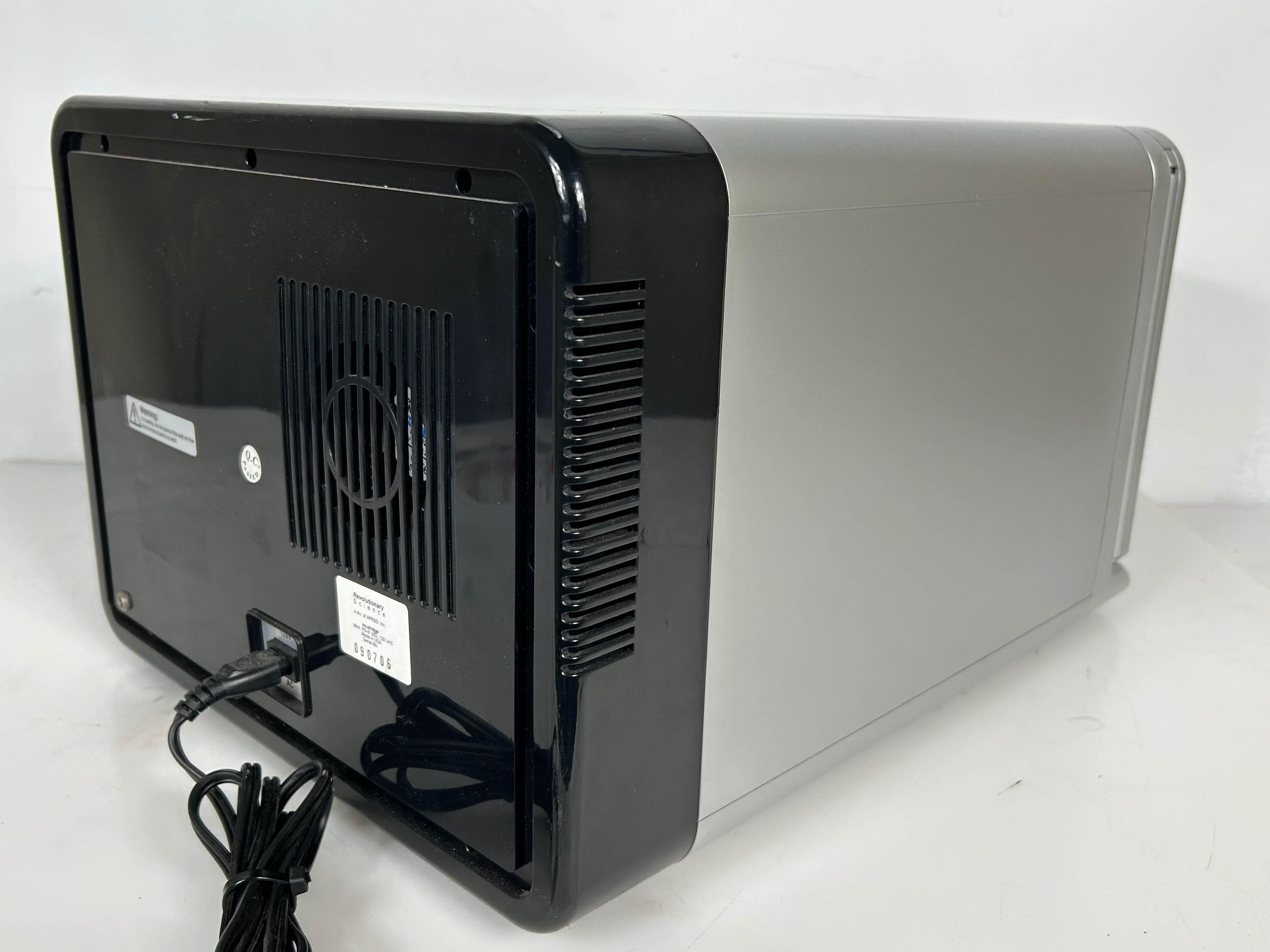 Revolutionary Science Incufridge