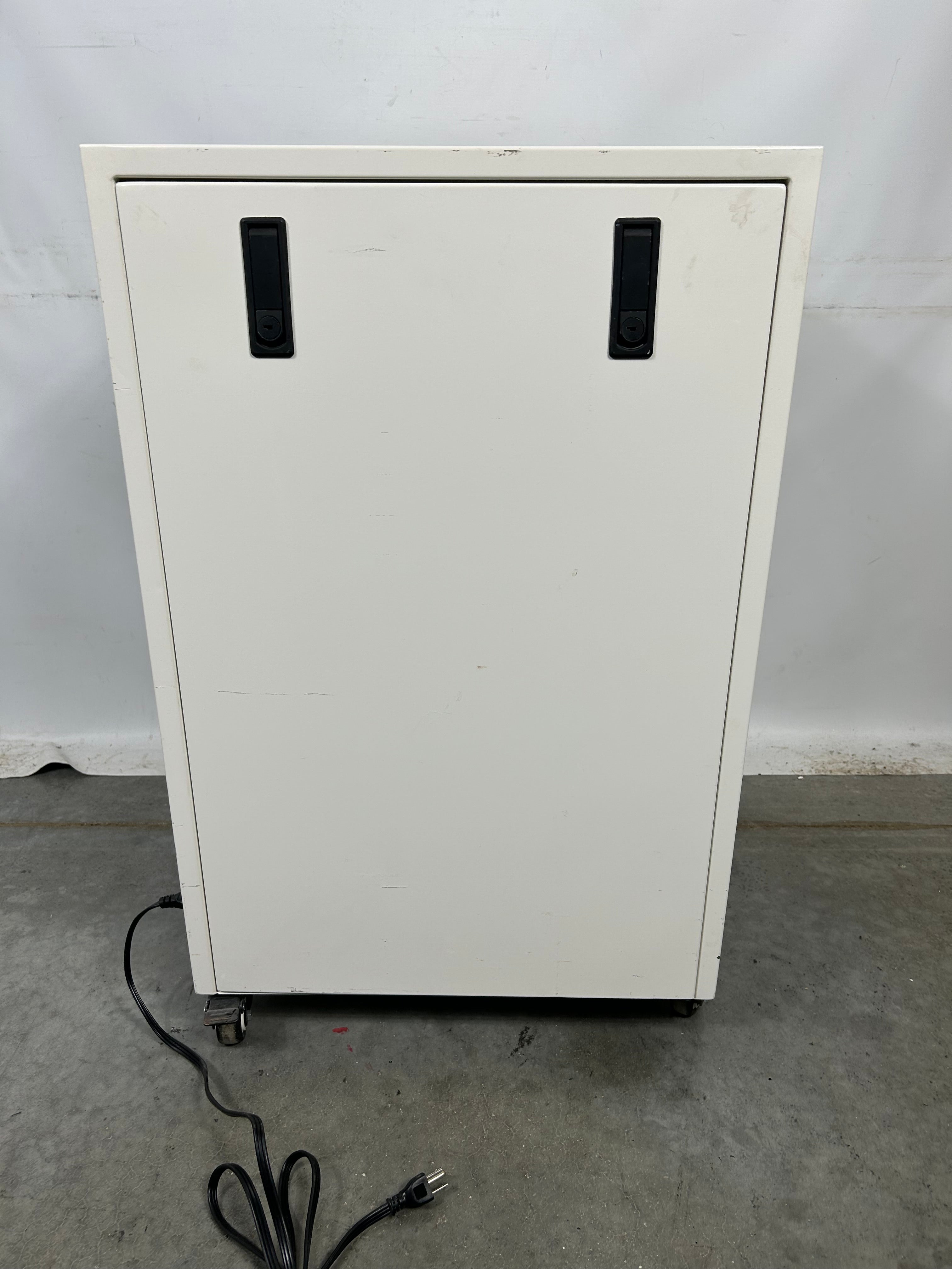 California Air Tools 8010SPC Compressor *Powers On*
