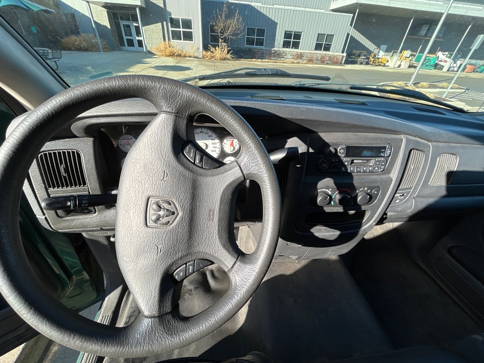 2003 - Dodge Ram Truck - 923