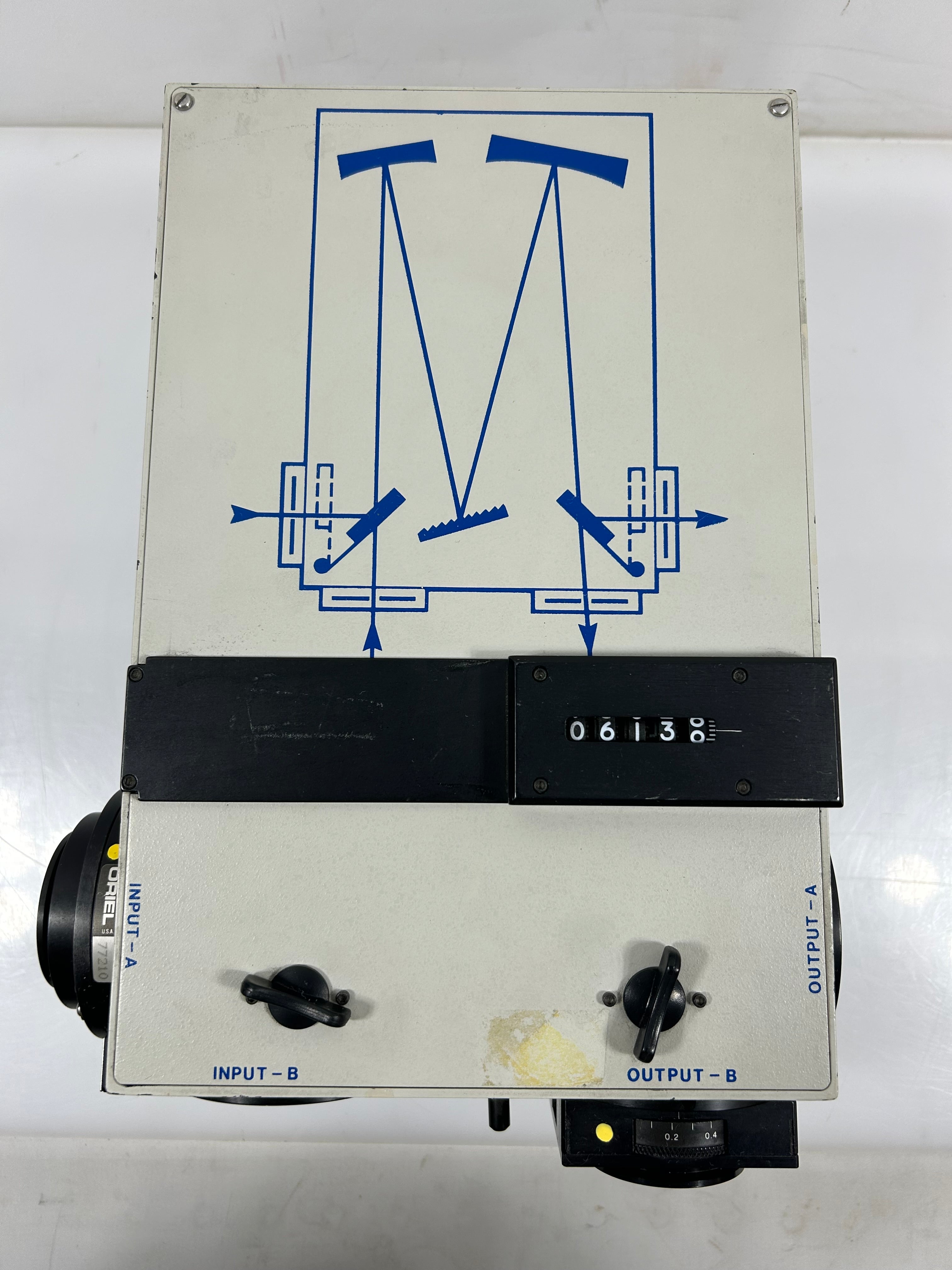 Oriel 77200 Monochromator *Untested*