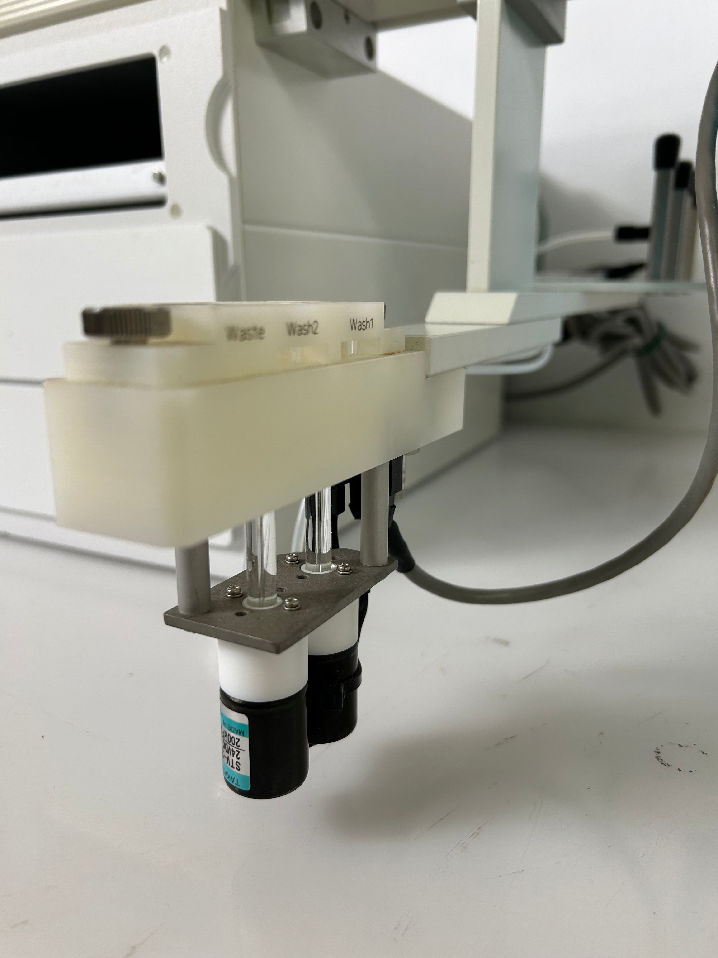 Shimadzu SIL 5000 Auto Injector/Autosampler *Parts* *Untested*