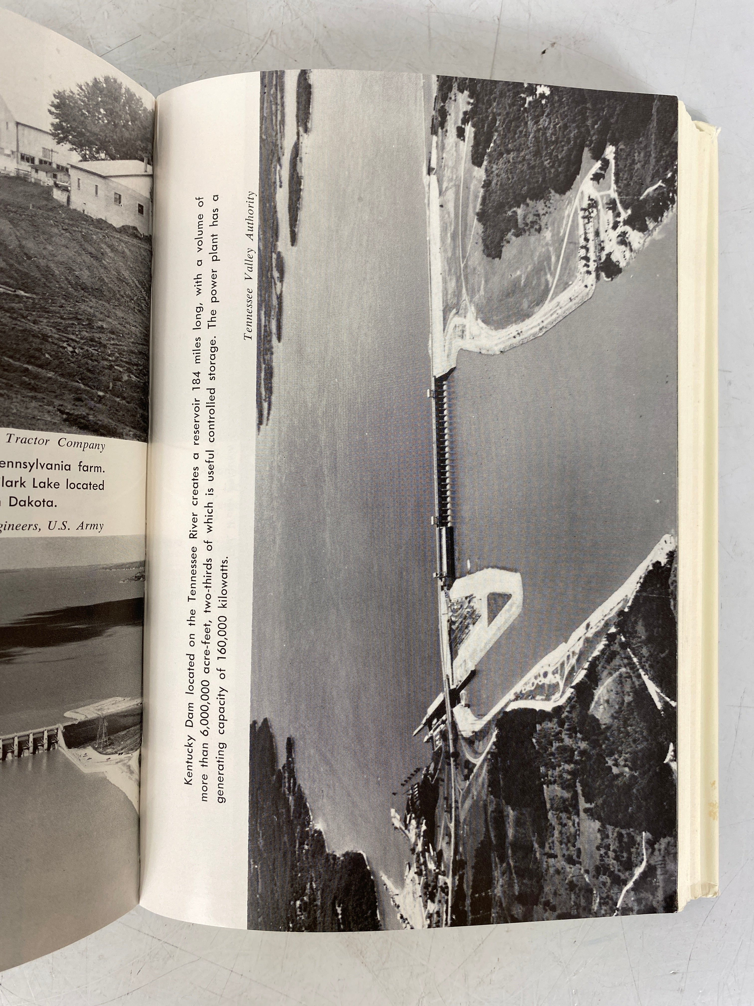 1001 Questions Answered About Water Resources Cunningham 1967 HCDJ