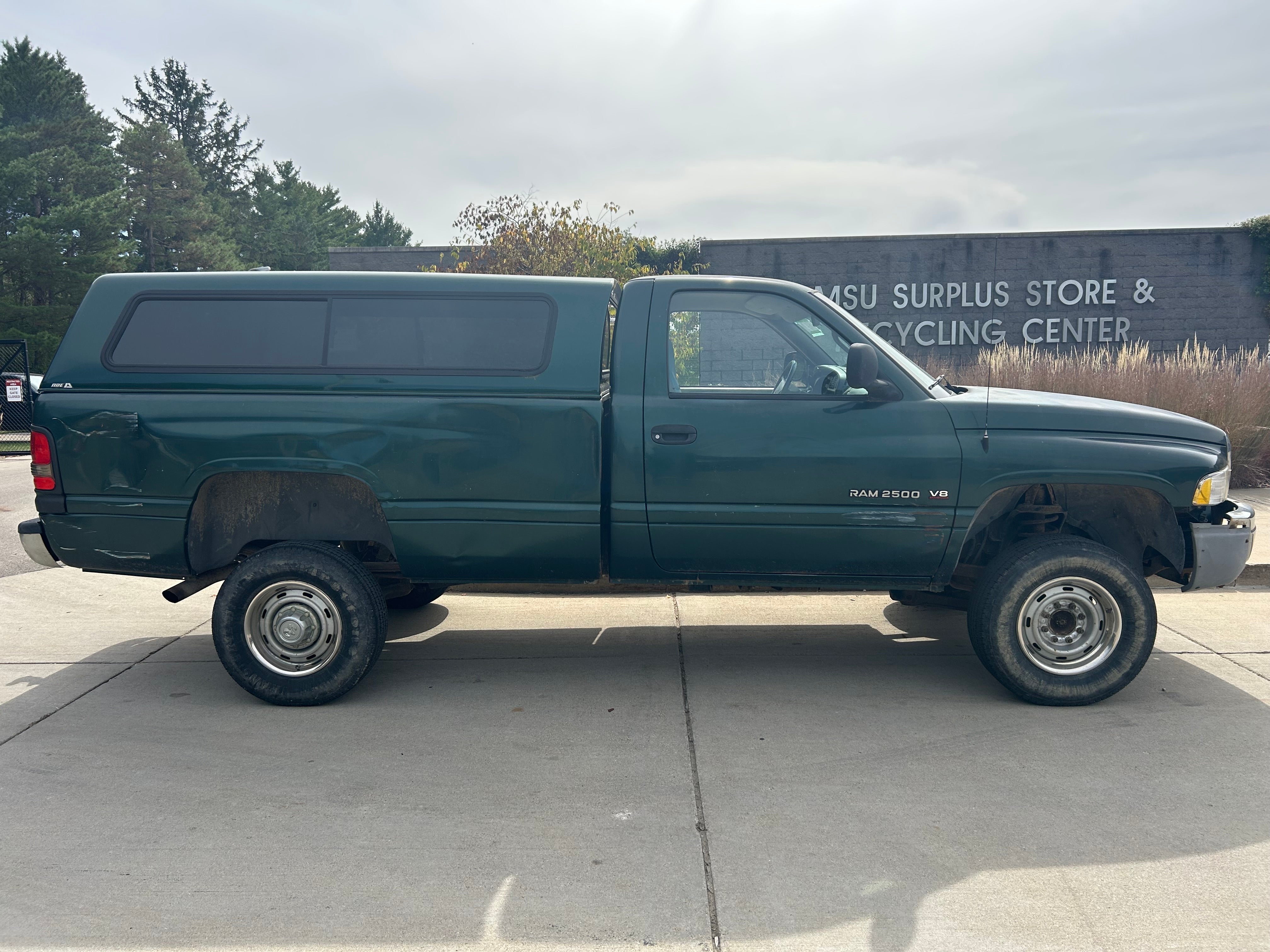 1999 - Dodge Ram Truck - 521