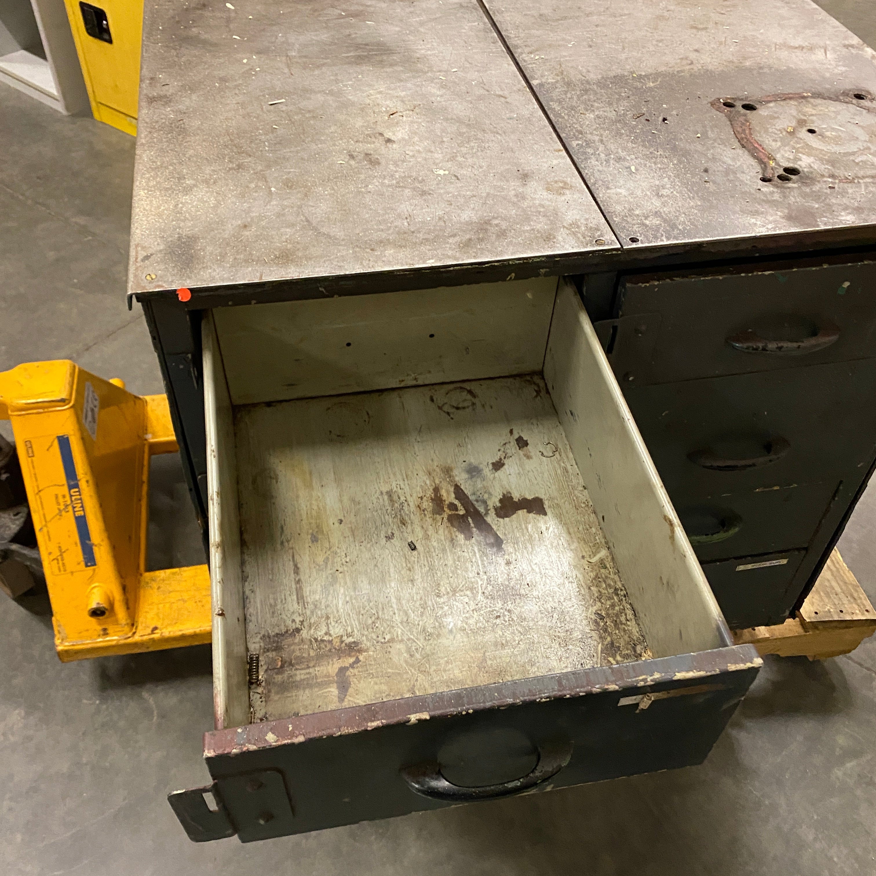 16 Drawer 2 Sided Metal Tool Cabinet