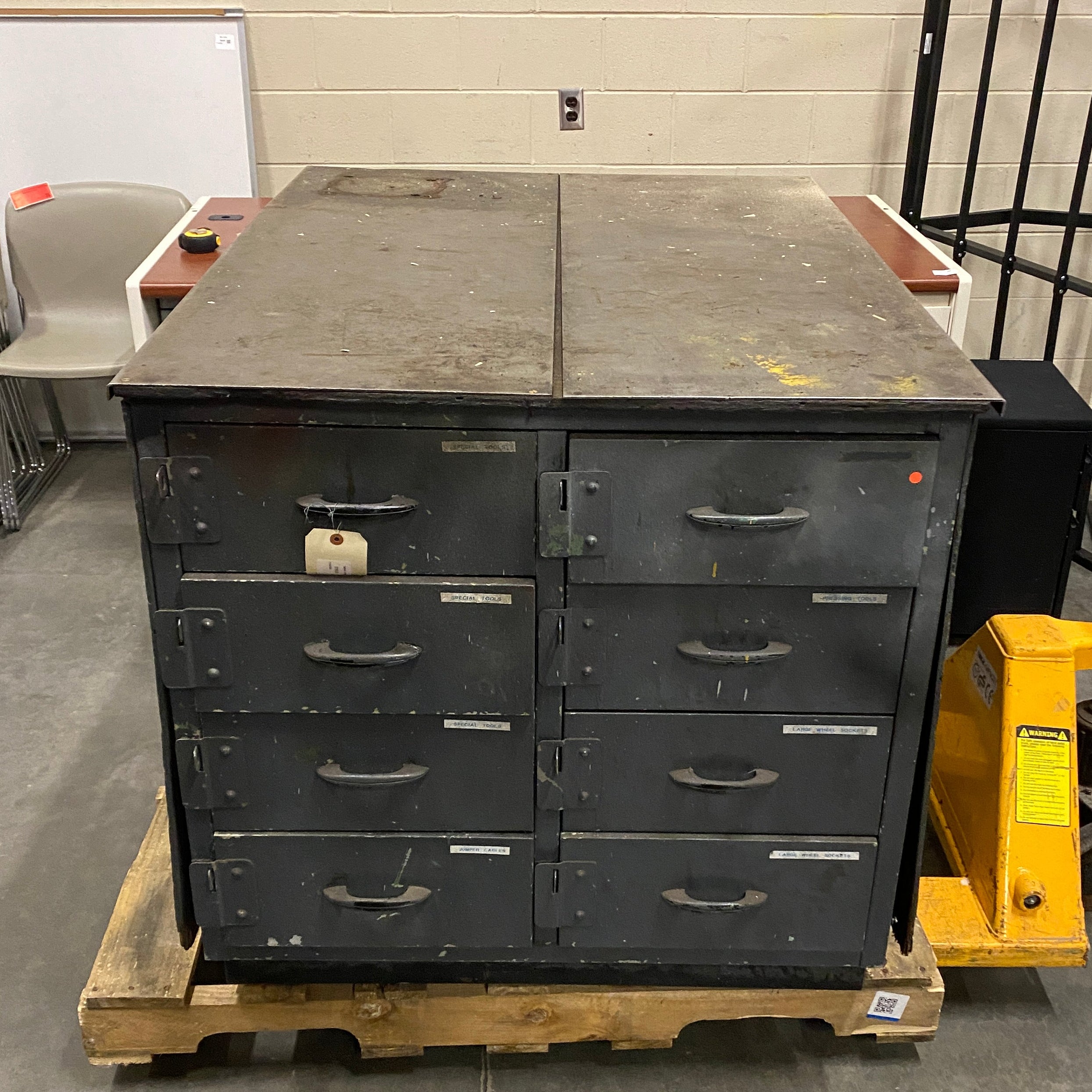 16 Drawer 2 Sided Metal Tool Cabinet