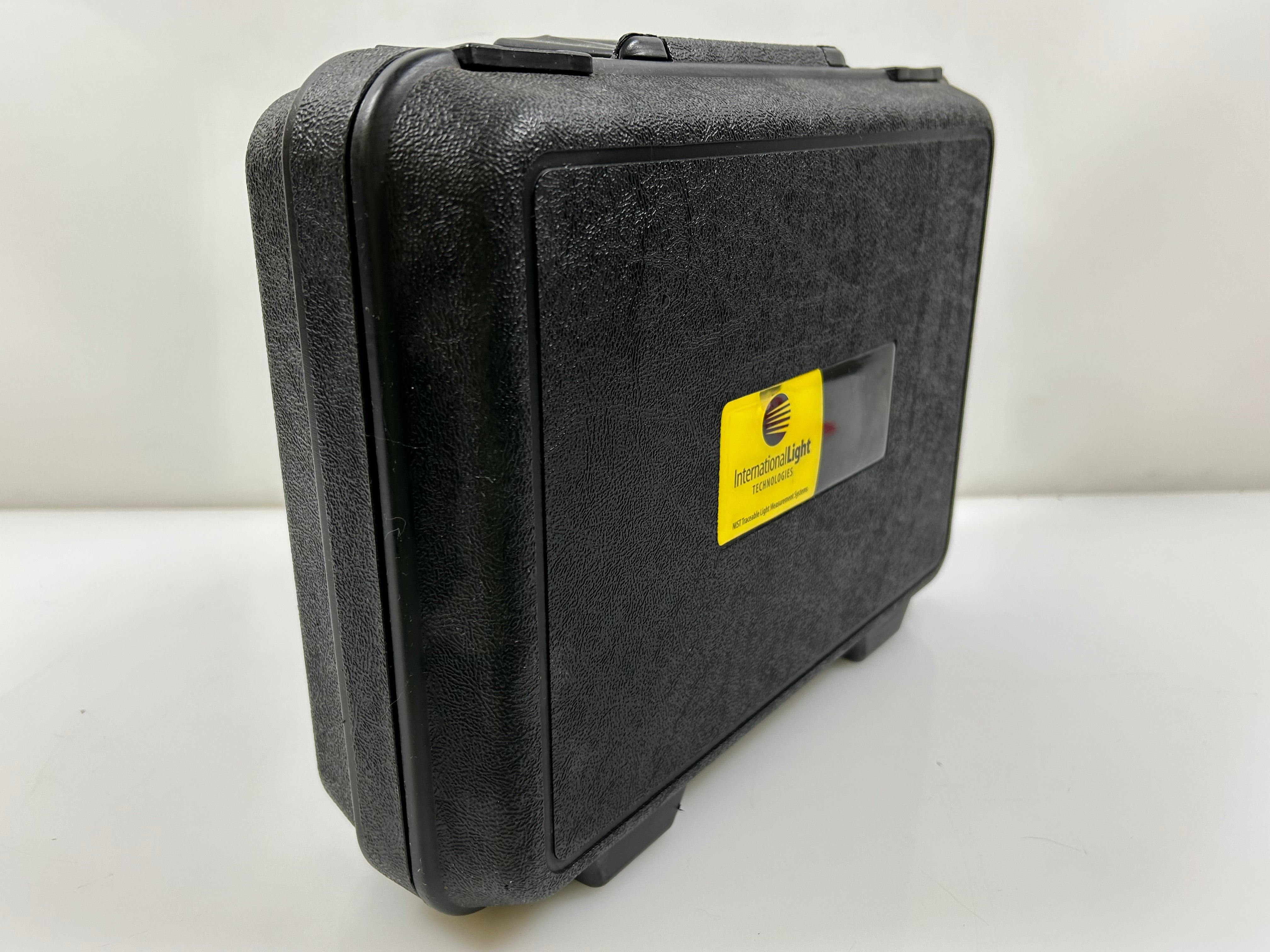 International Light Technologies ILT400 Hand-Held Radiometer/Photometer *Untested*