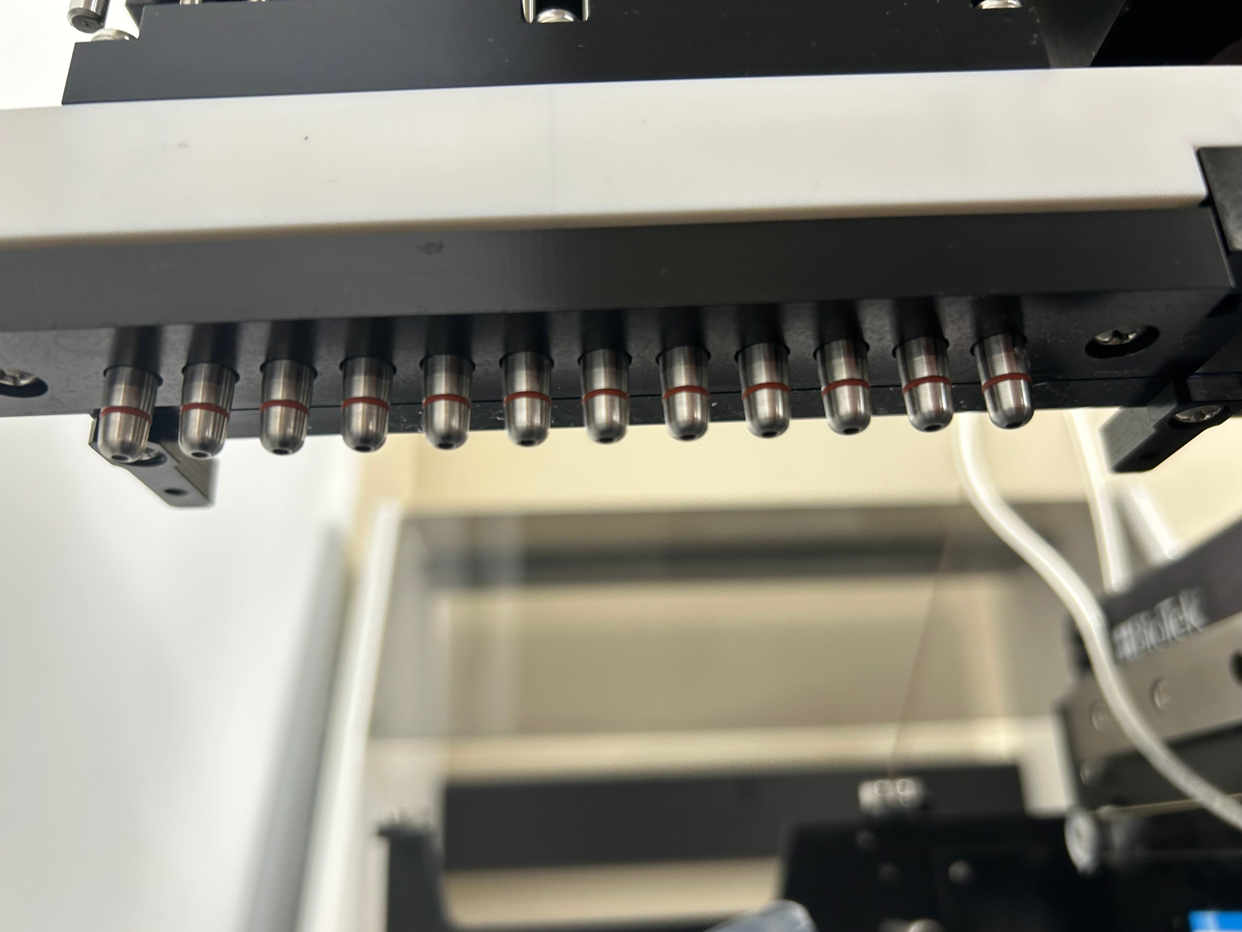 Bio-Tek PRC384U Precision Microplate Pipetting System